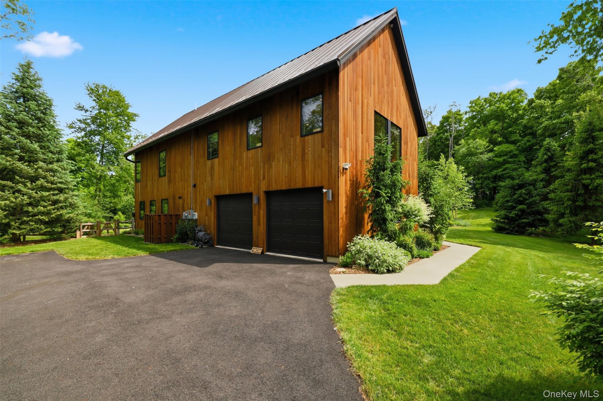 44 Woodlands Trail