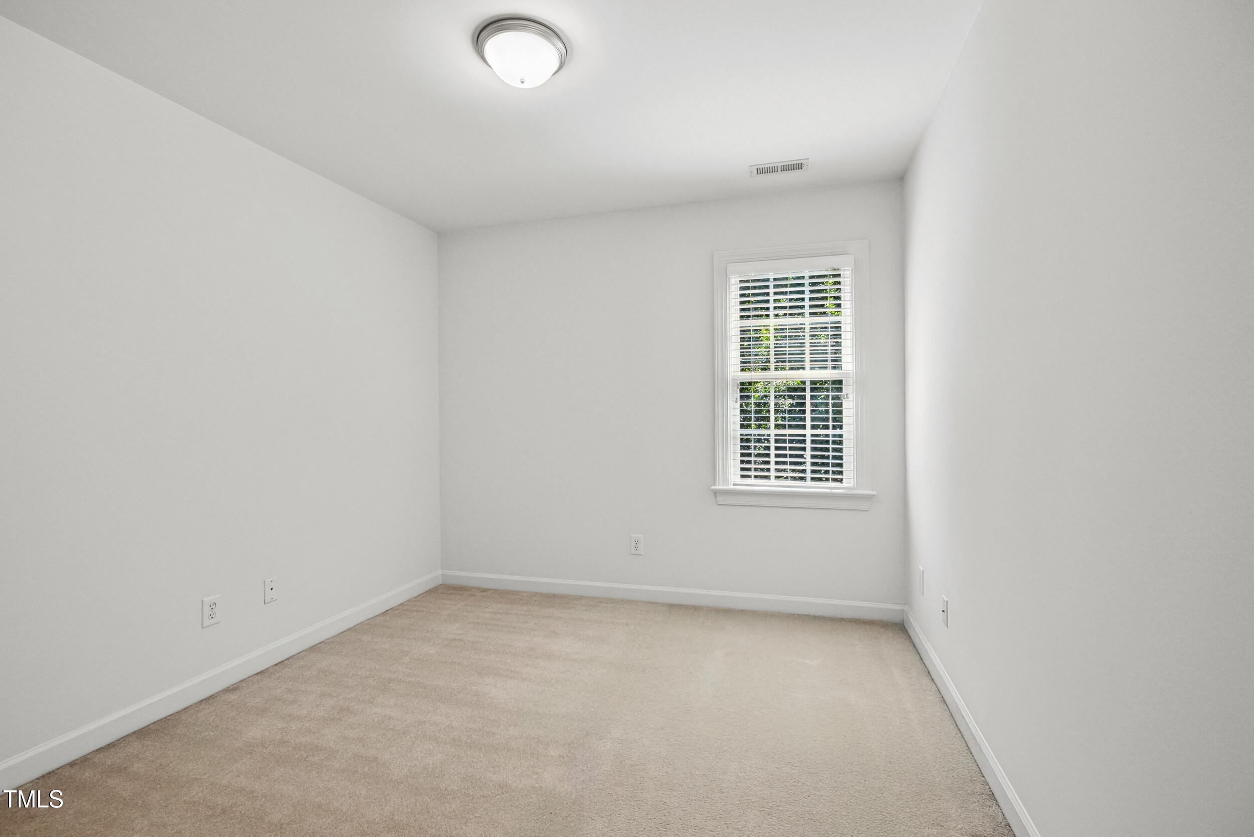 5940 Dahlberg Drive
