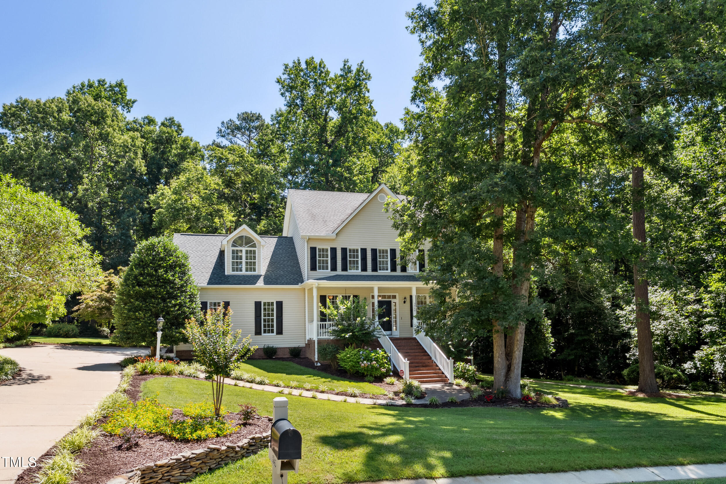 5940 Dahlberg Drive