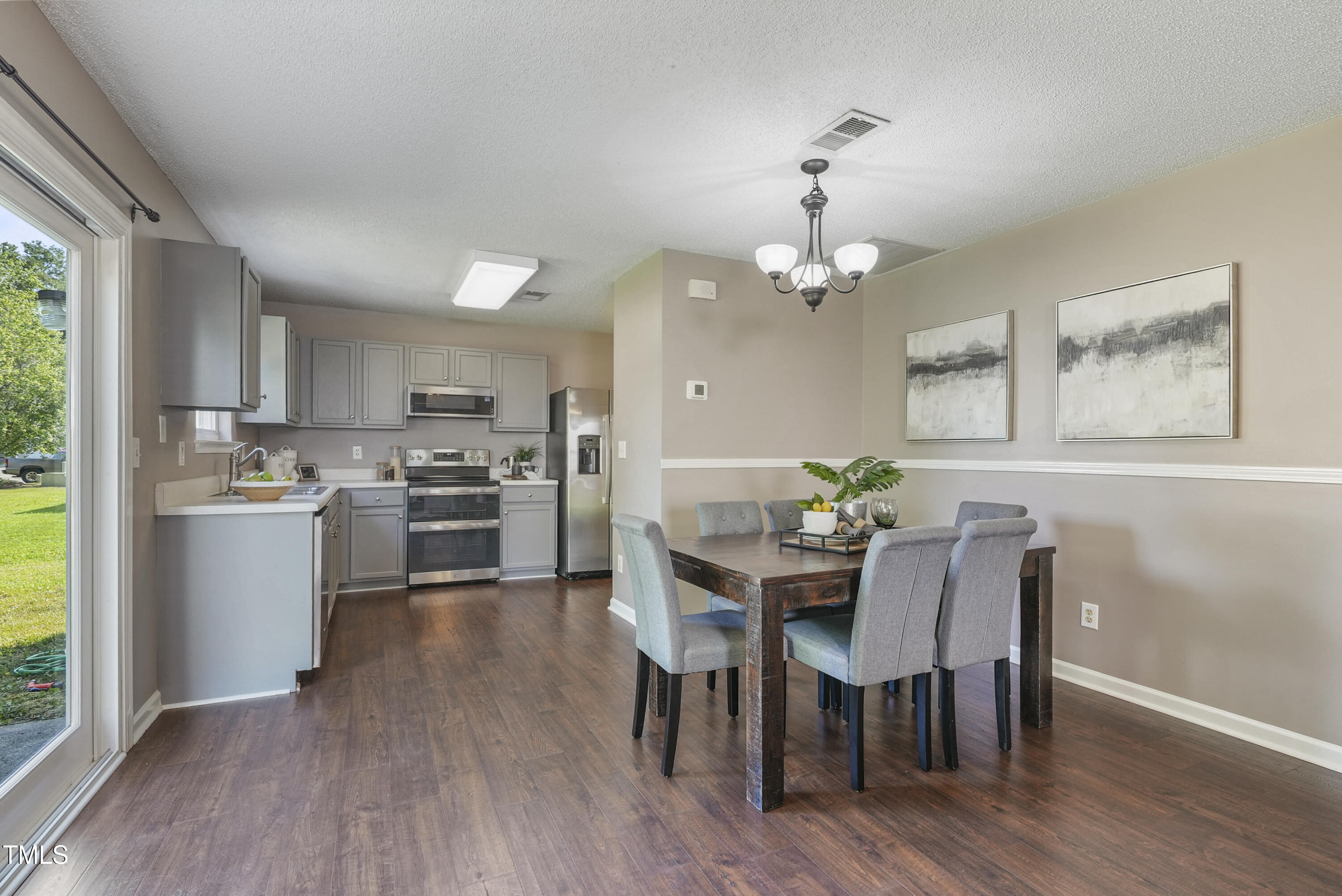 211 Cloverdale Drive