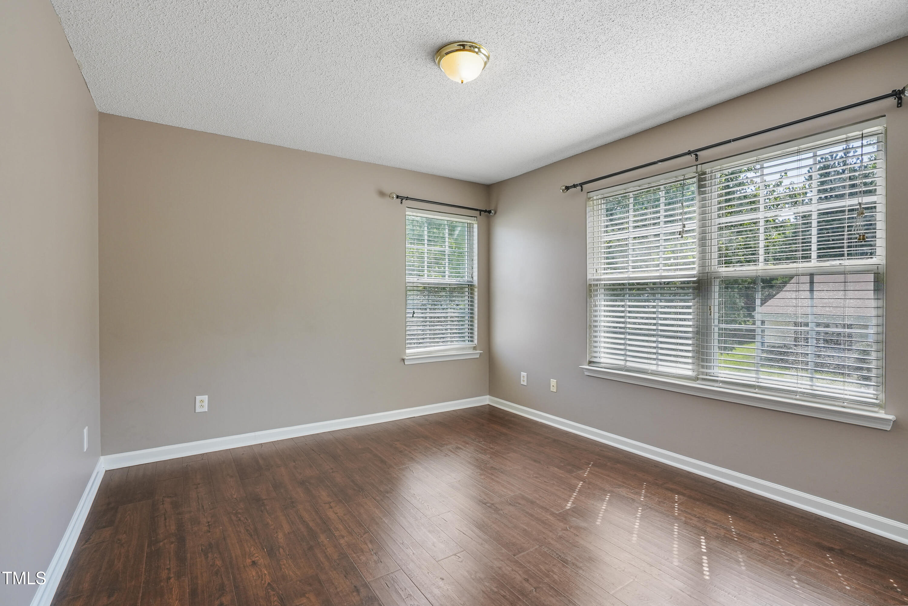 211 Cloverdale Drive