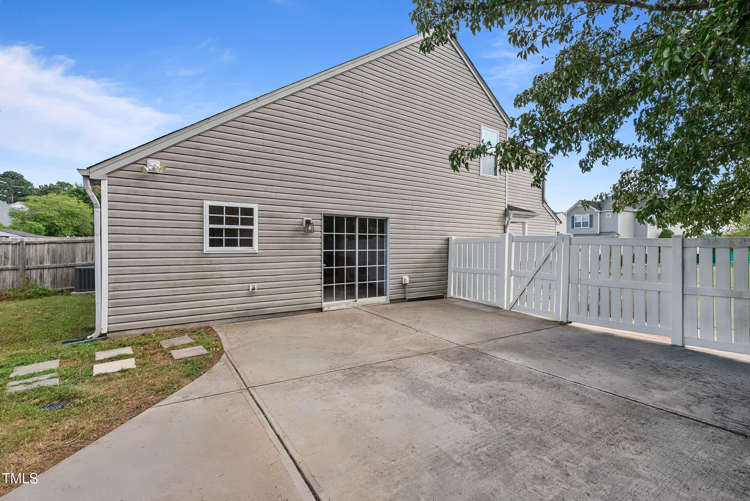 11036 Peacock Moss Street