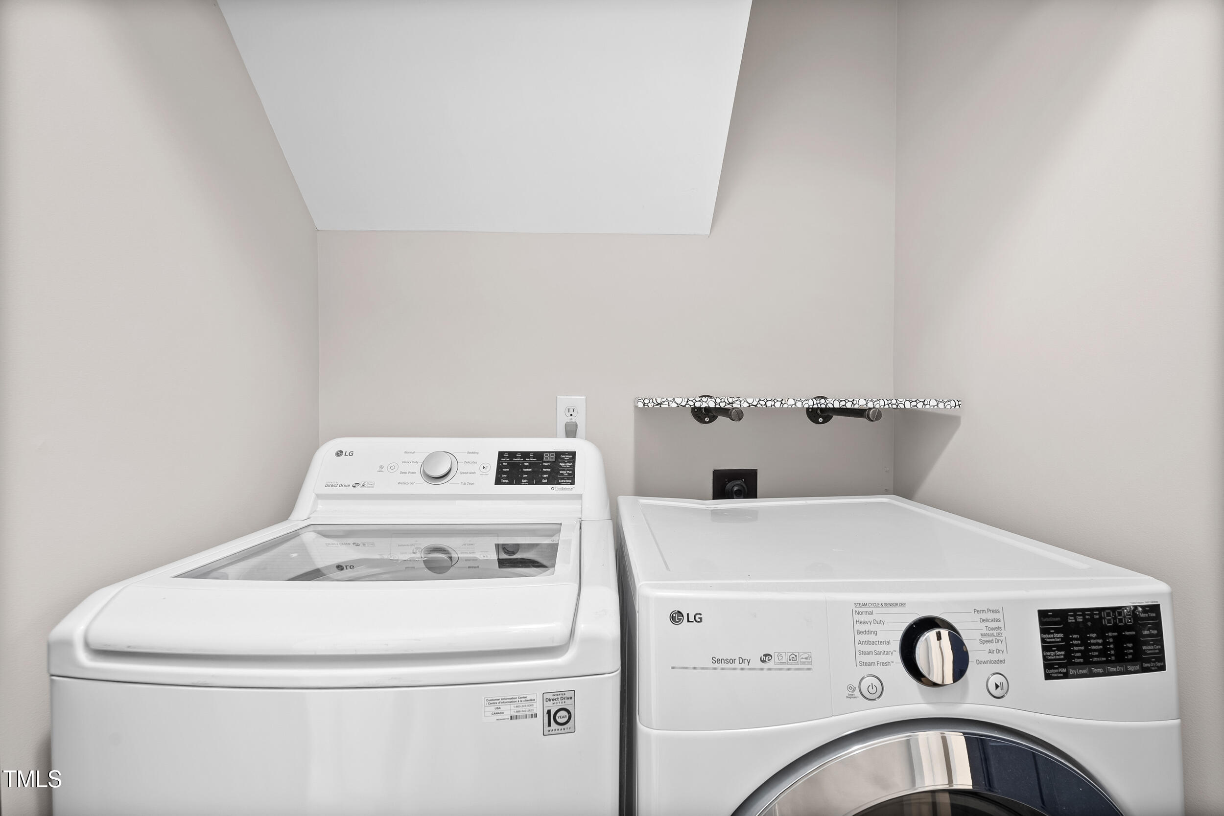 11036 Peacock Moss Street