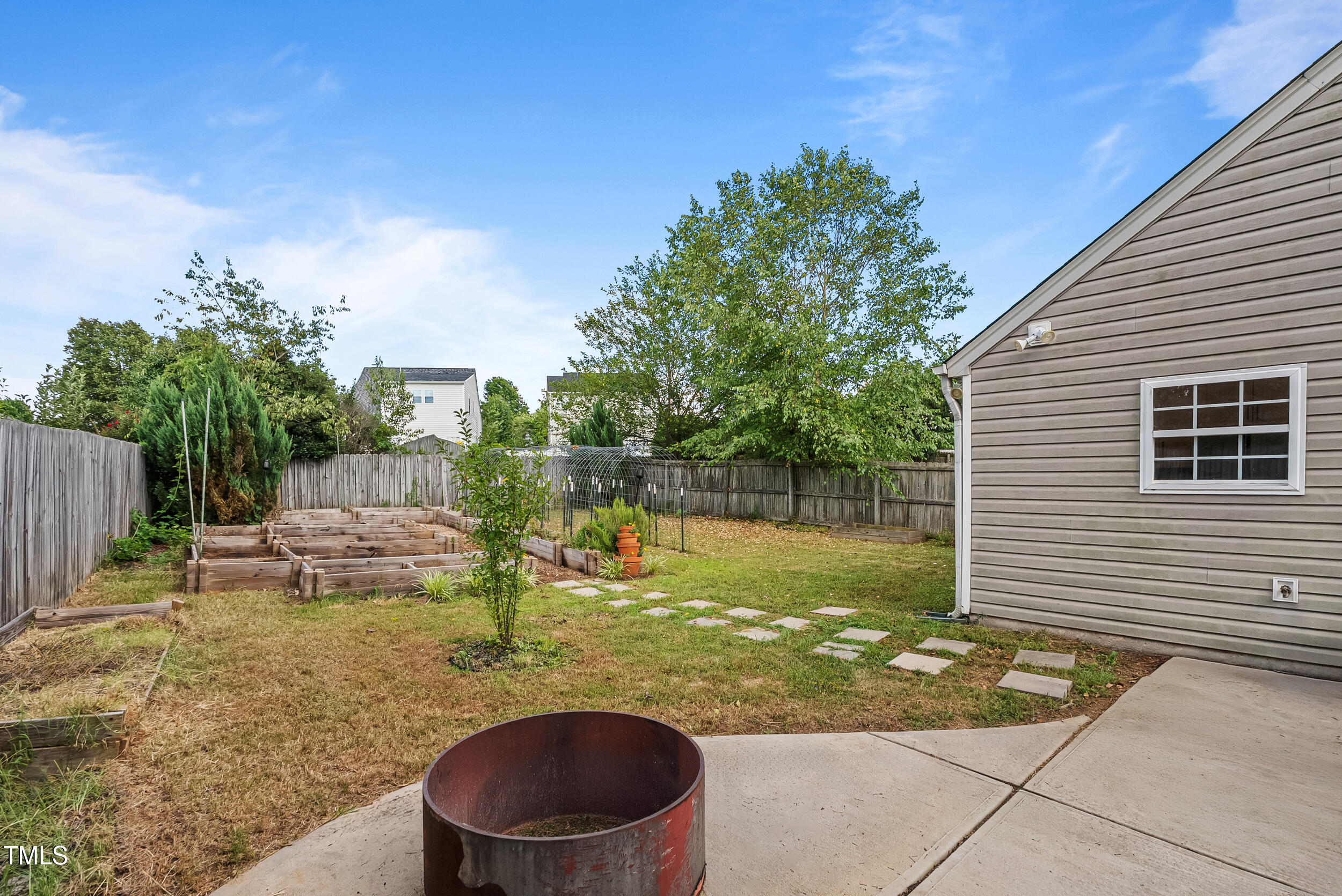 11036 Peacock Moss Street