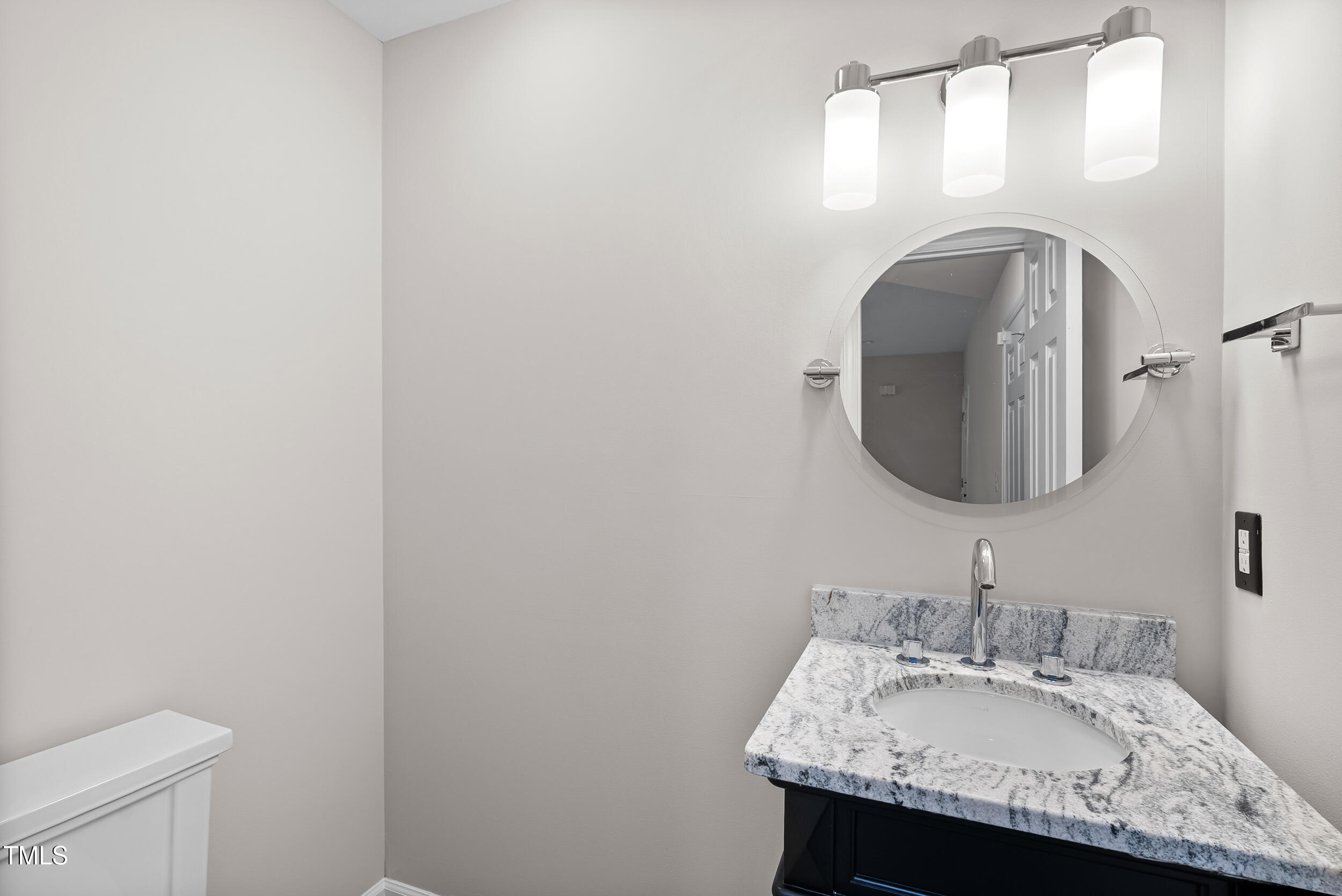 11036 Peacock Moss Street