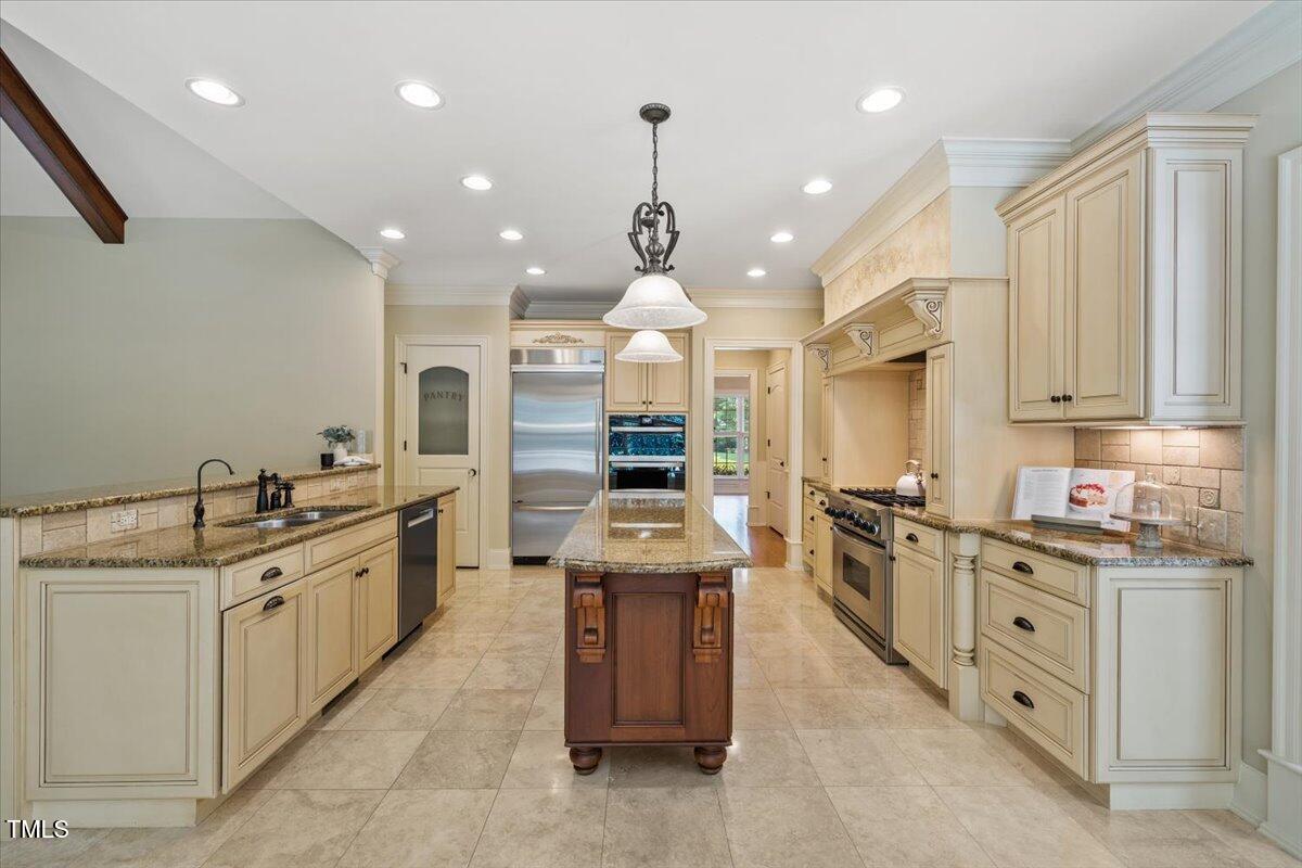 3728 Westbury Lake Drive