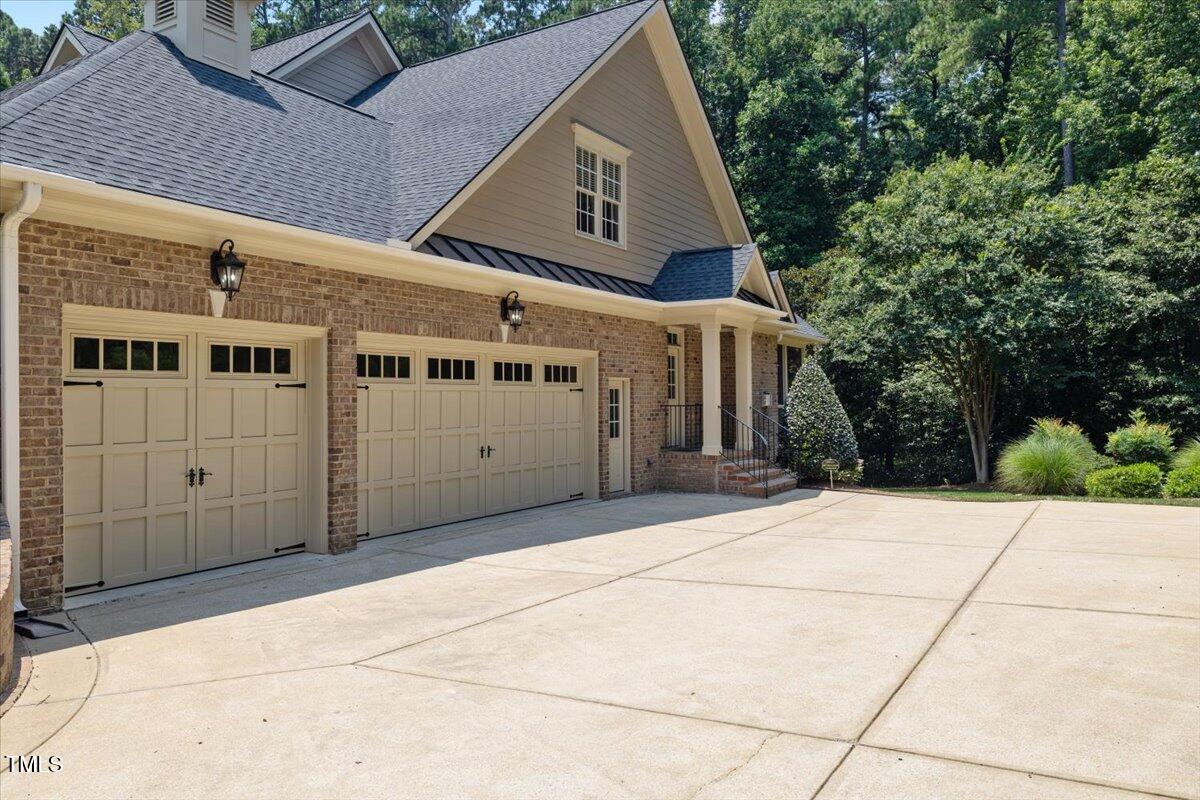 3728 Westbury Lake Drive