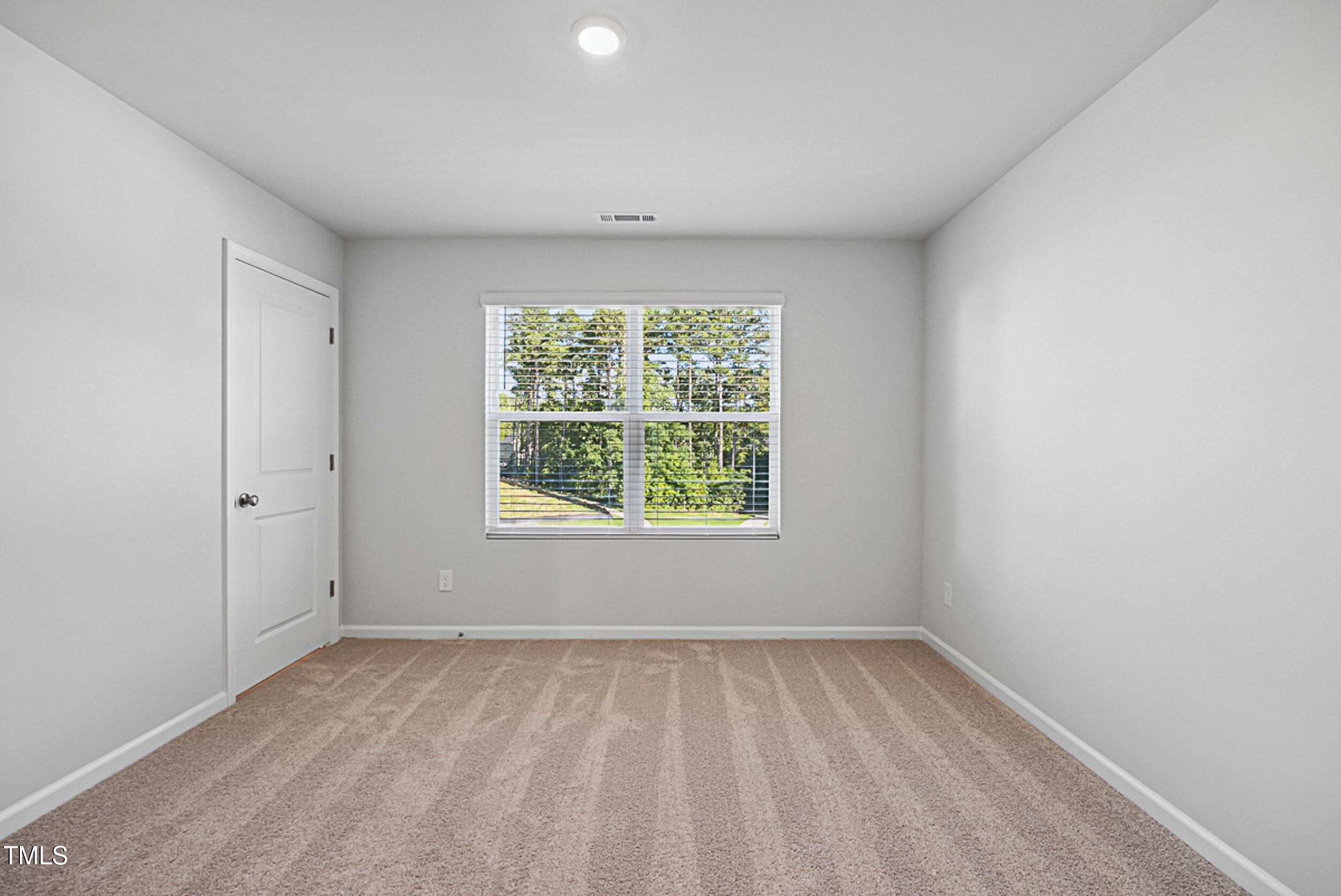 312 Chesapeake Commons Street