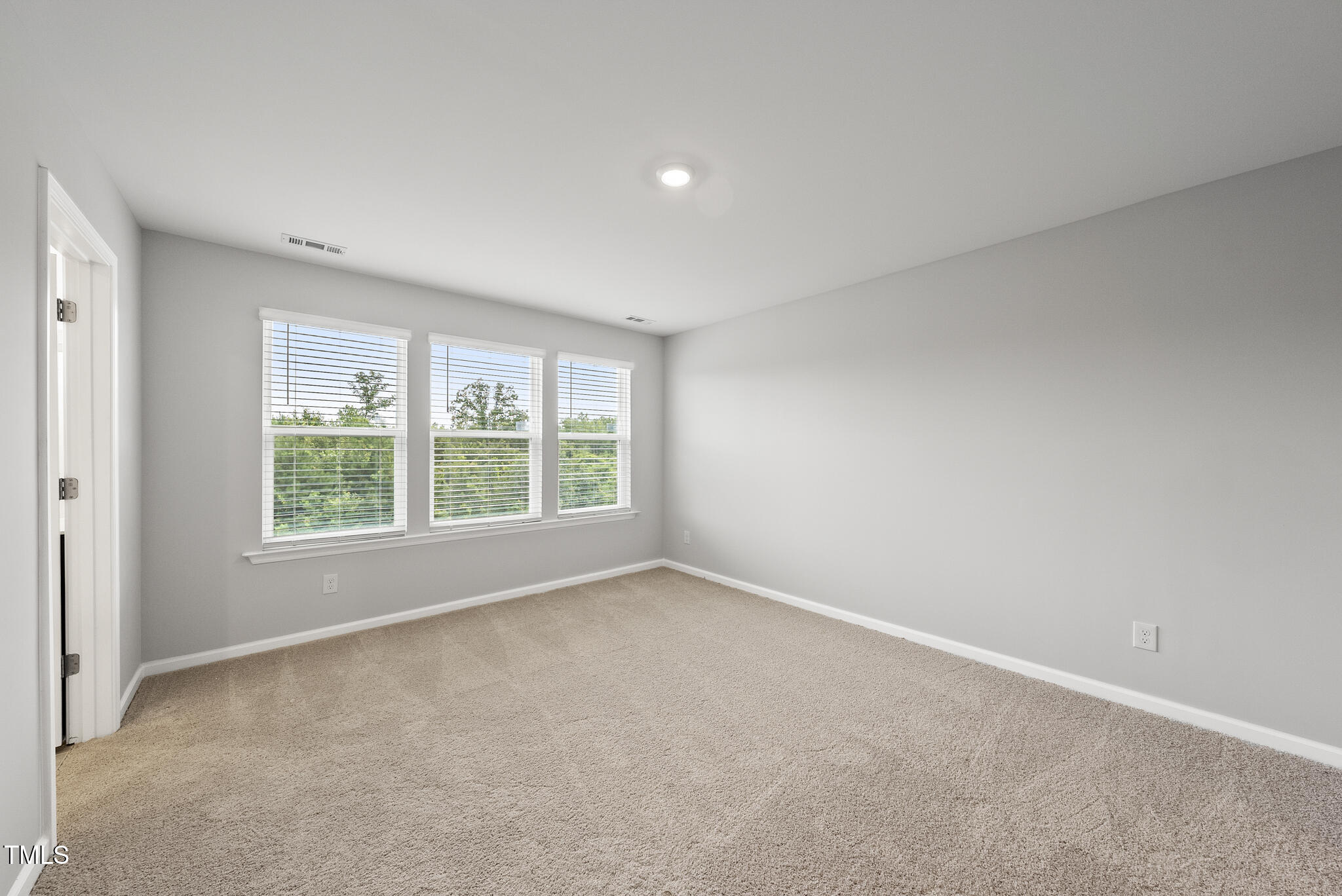 315 Chesapeake Commons Street # 102