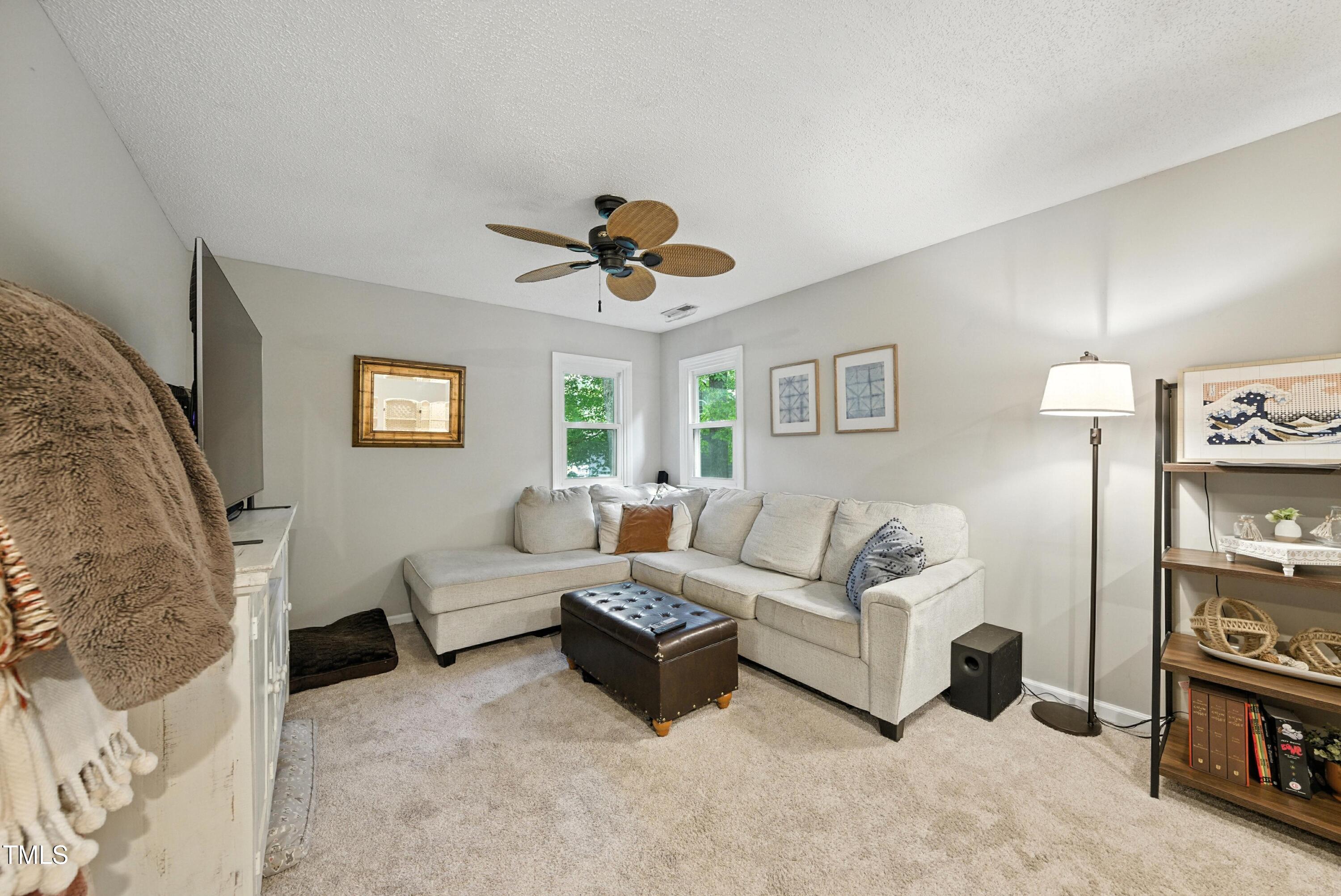 6616 Speight Circle