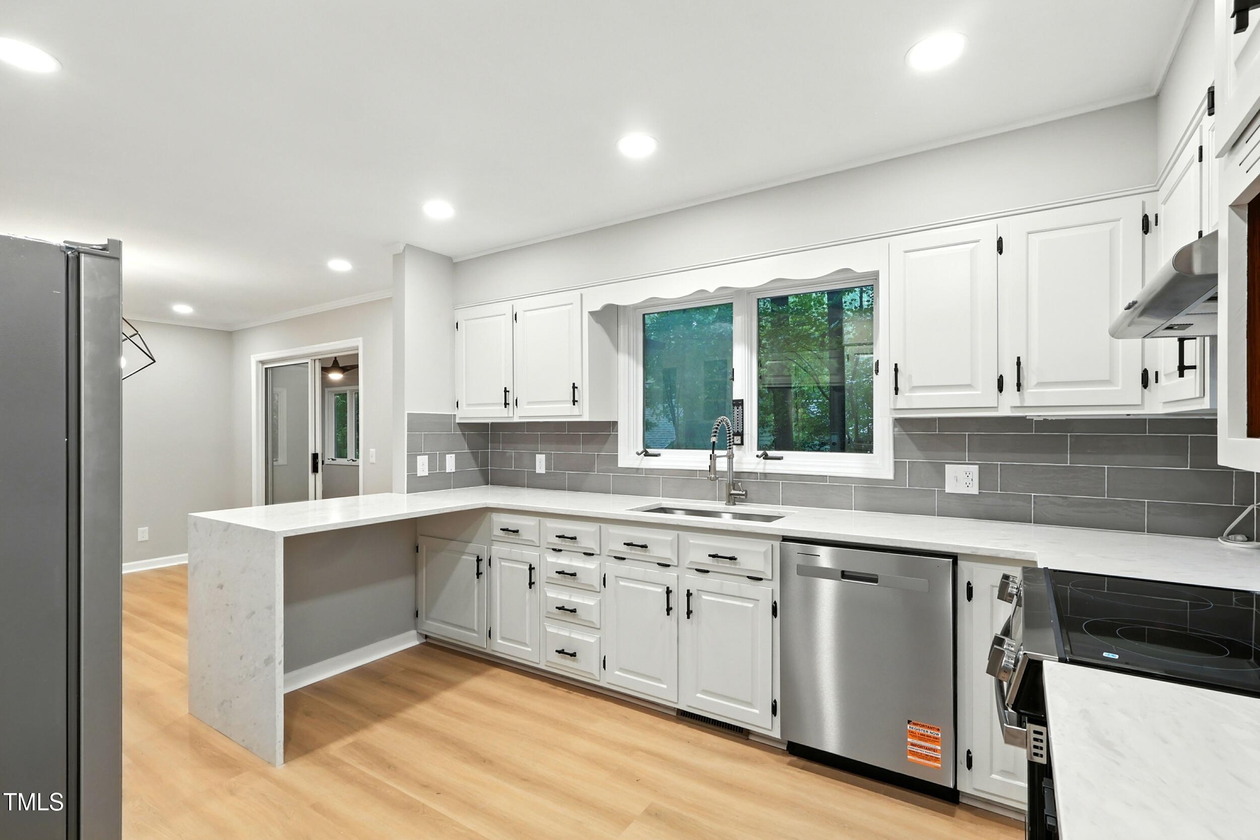 6115 Pebble Beach