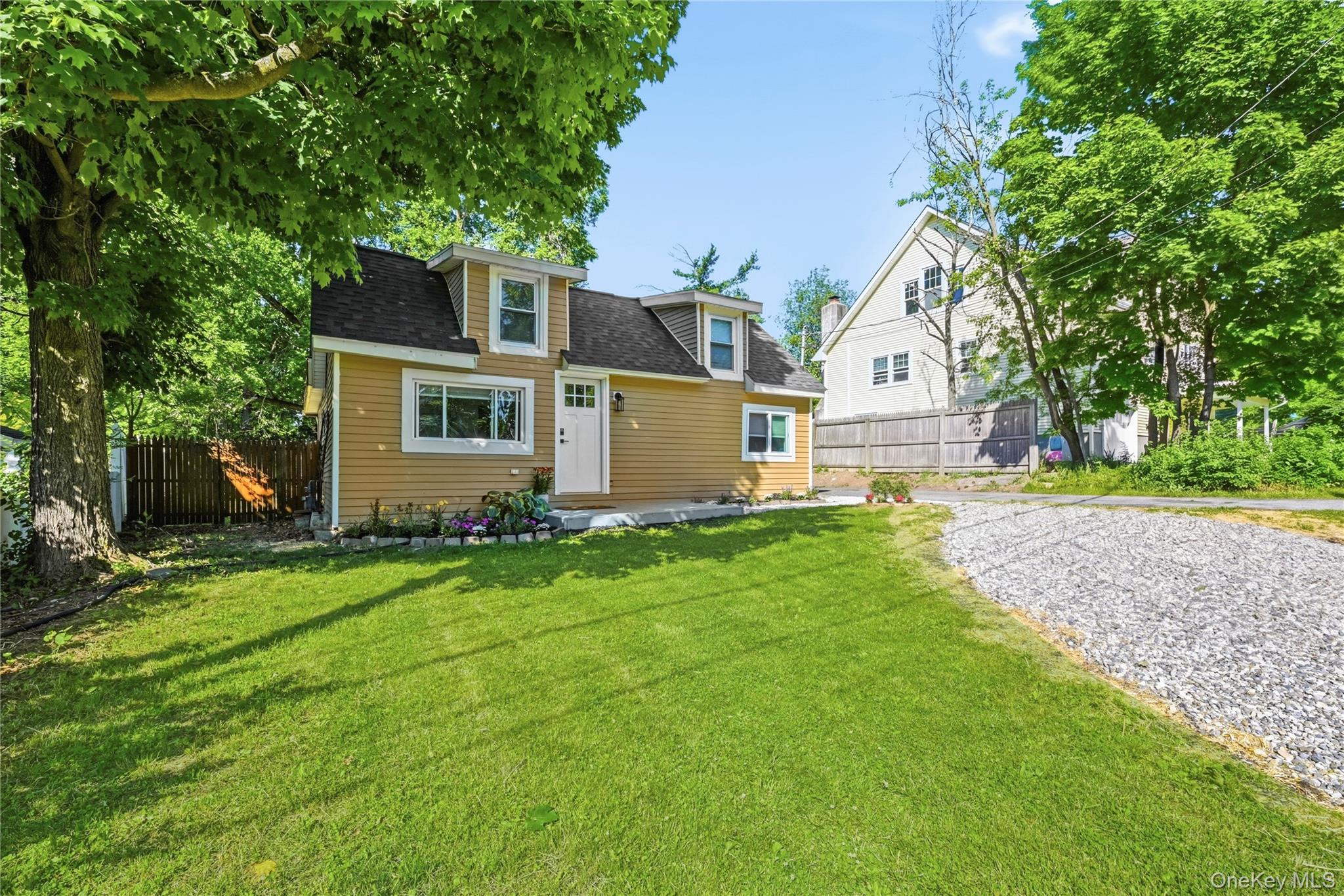 4 Hulse Street