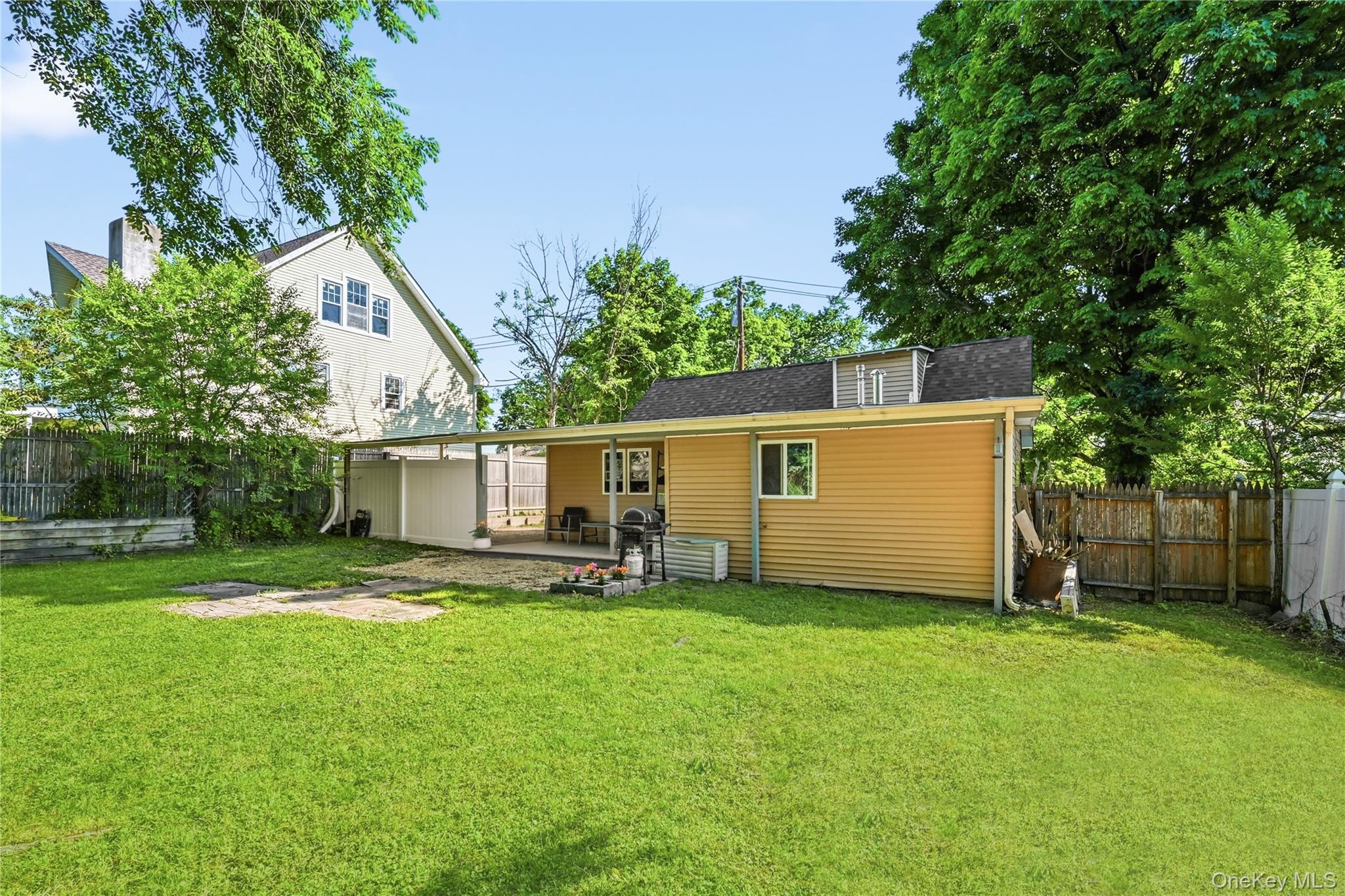 4 Hulse Street
