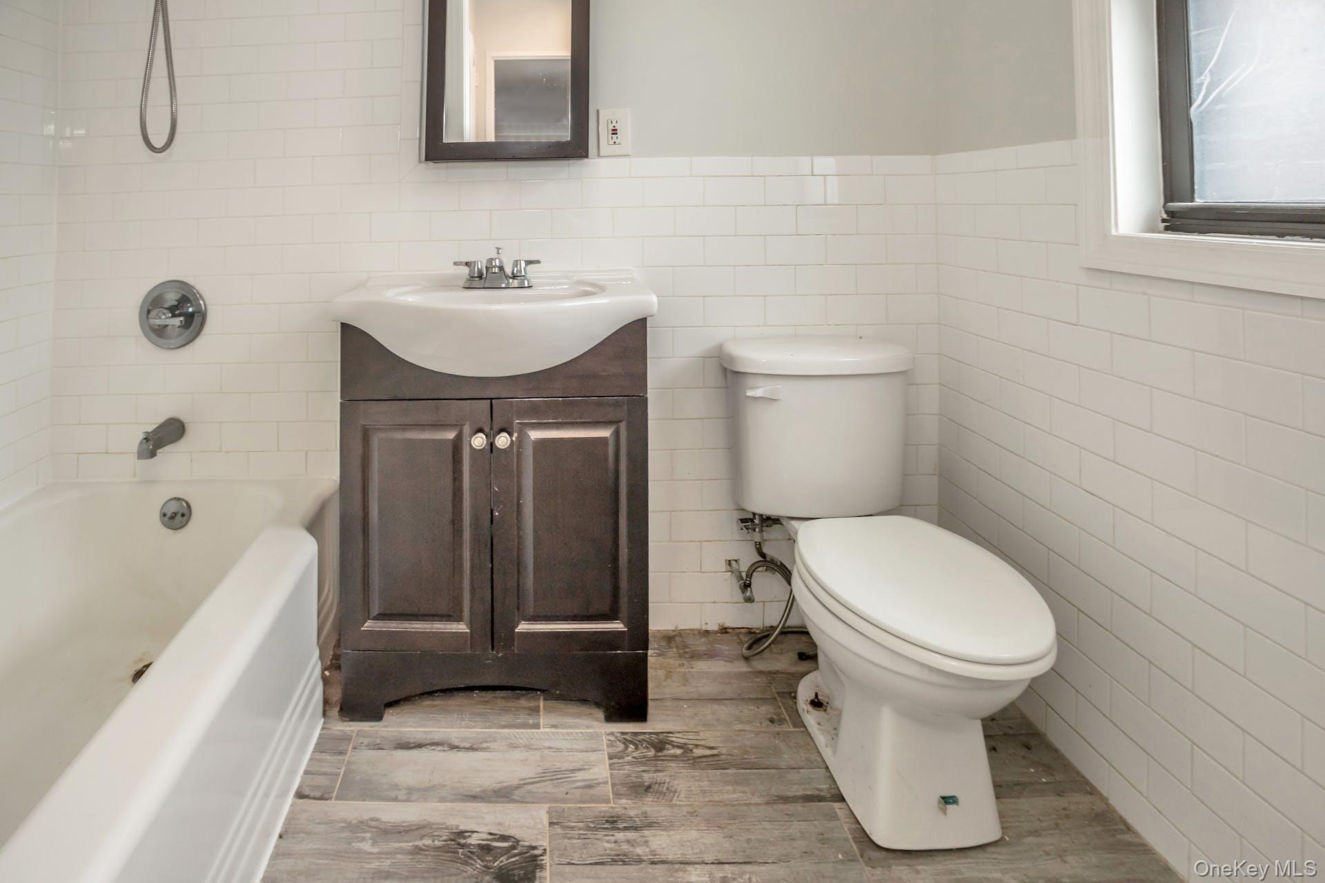 103 Lawson Street Unit: B