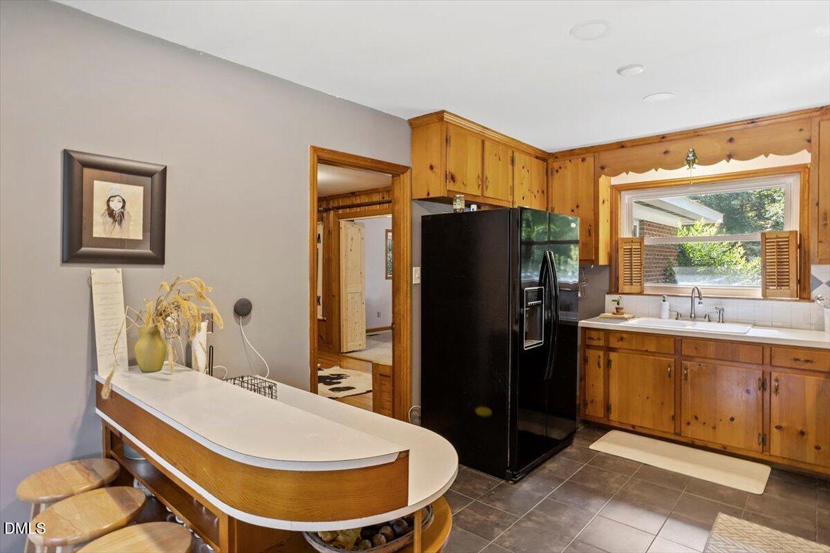 335 Pleasant Drive