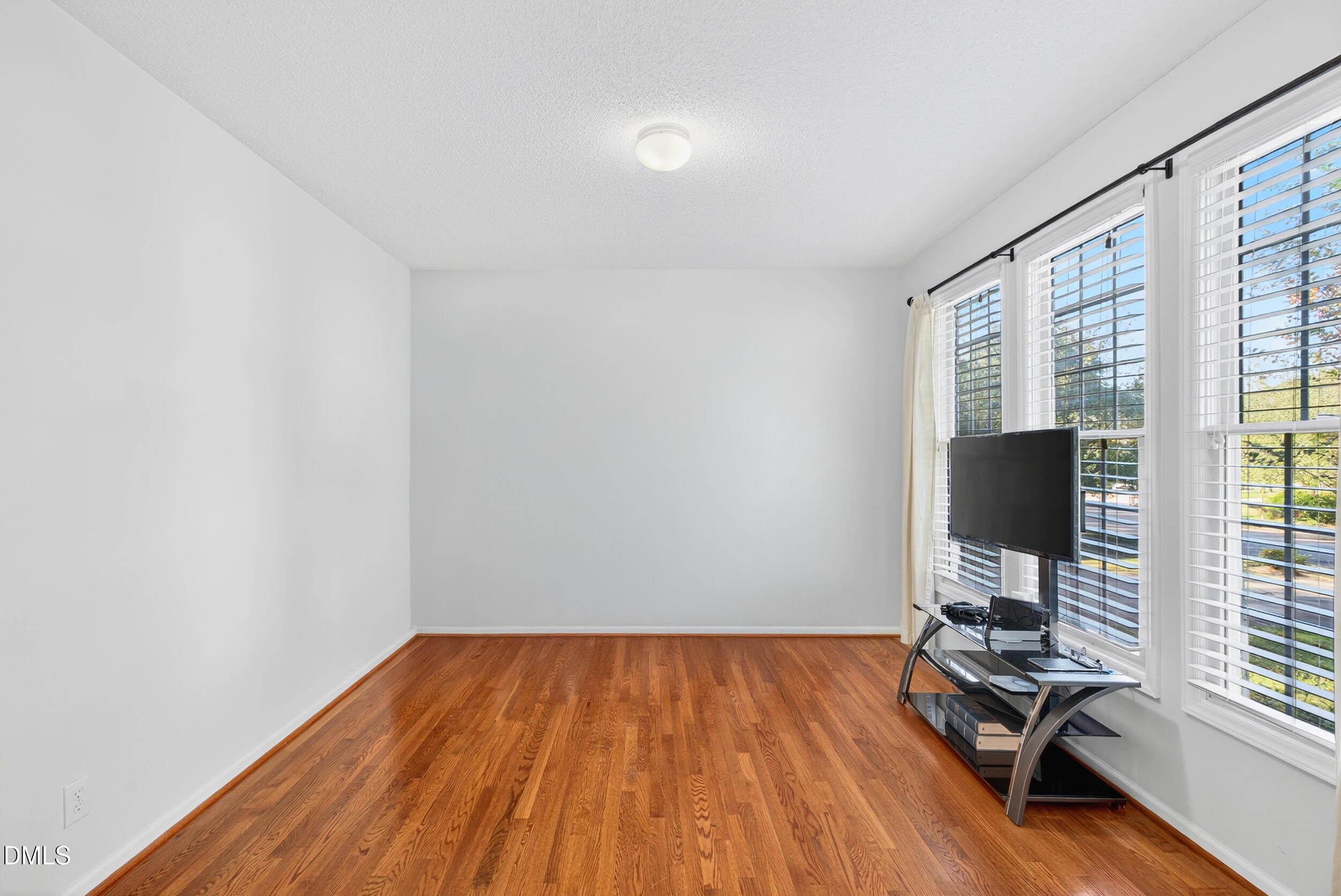 105 Point Harbor Drive