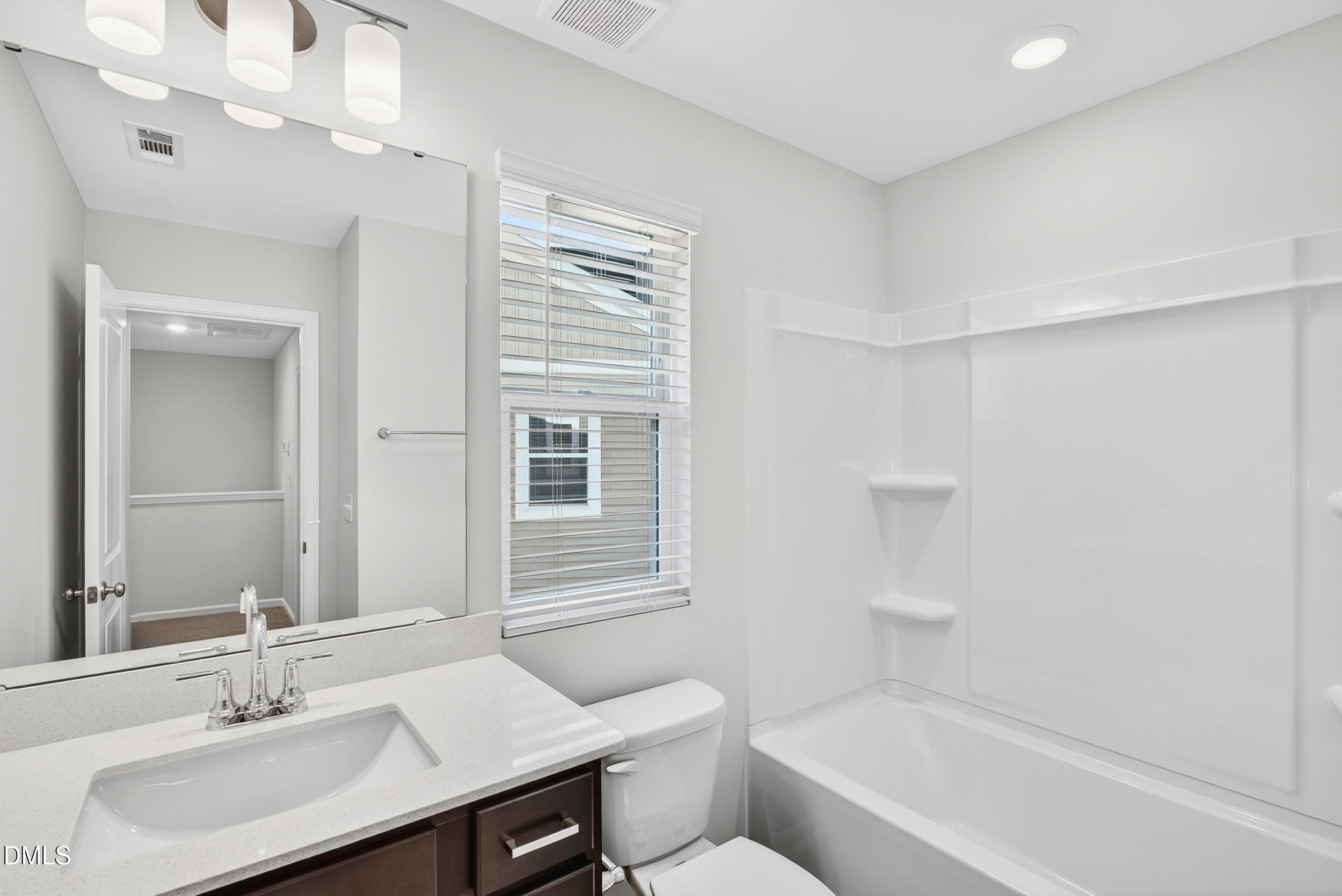 331 Chesapeake Commons Street
