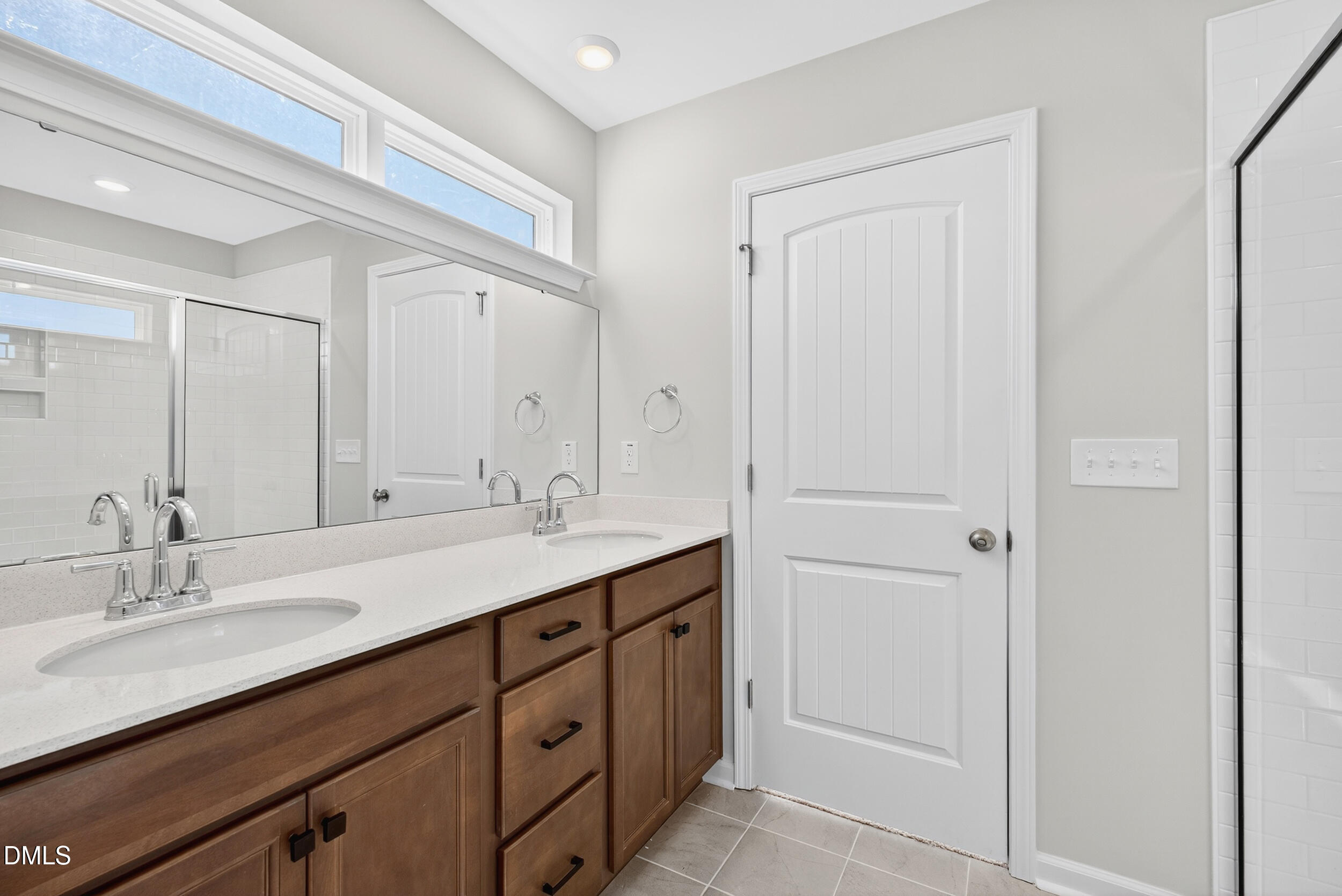 315 Chesapeake Commons Street