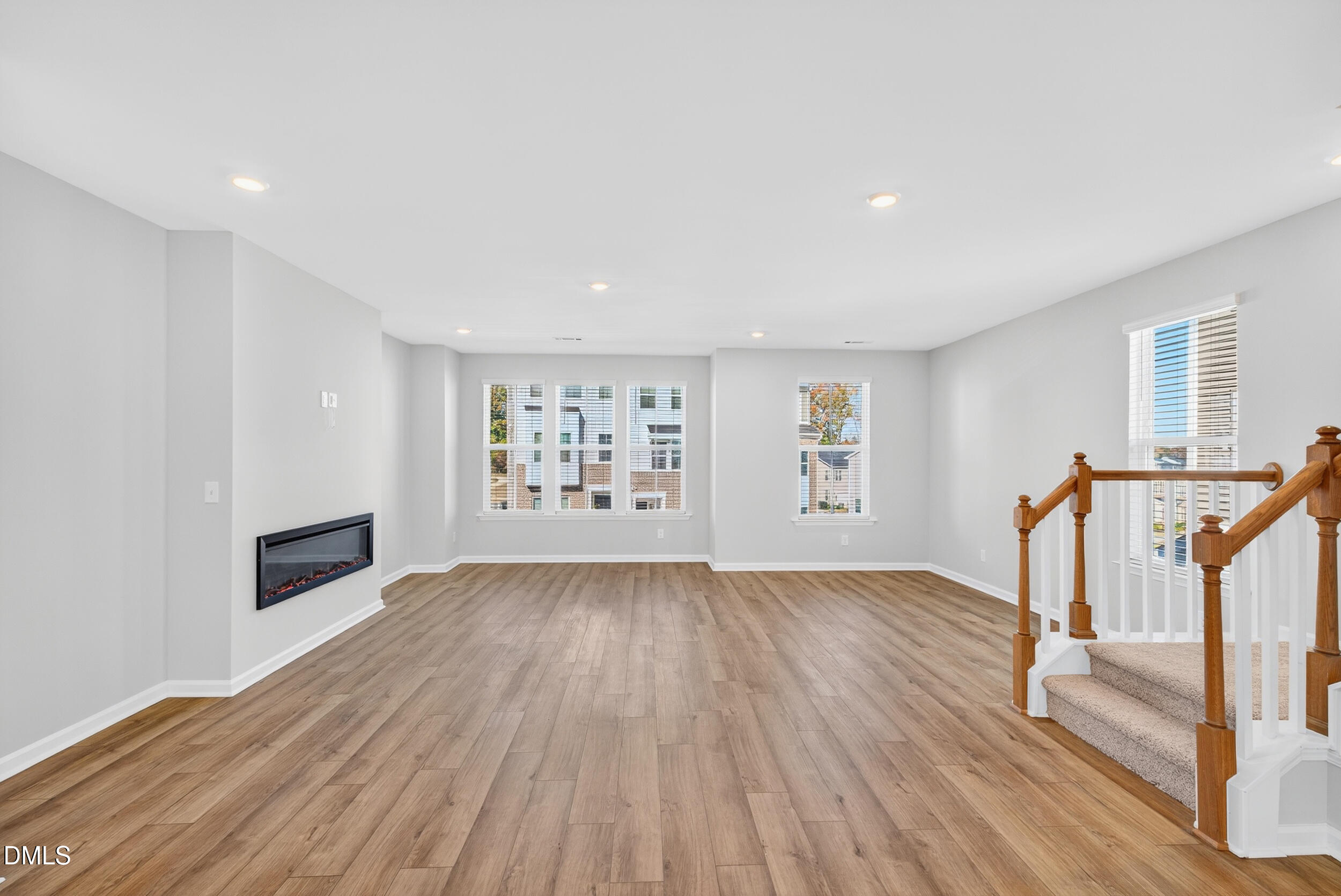 315 Chesapeake Commons Street