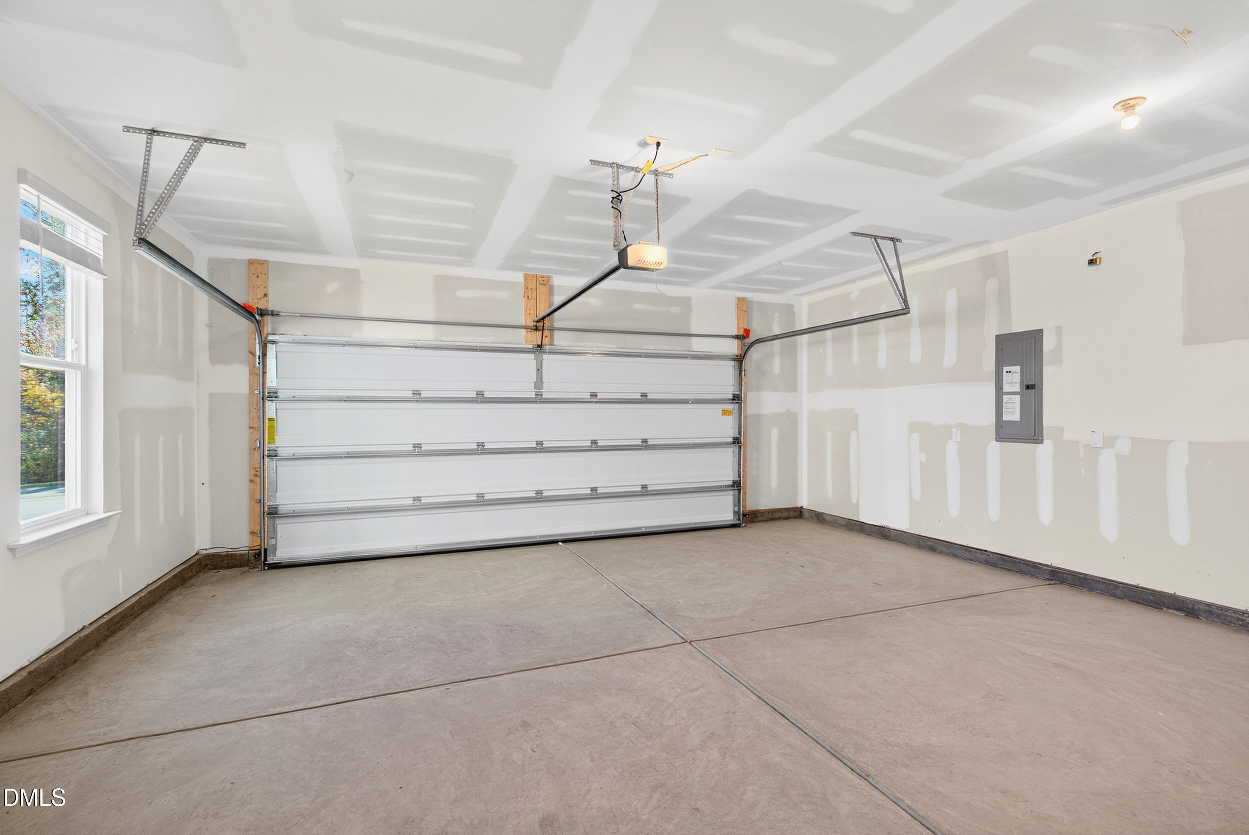 315 Chesapeake Commons Street