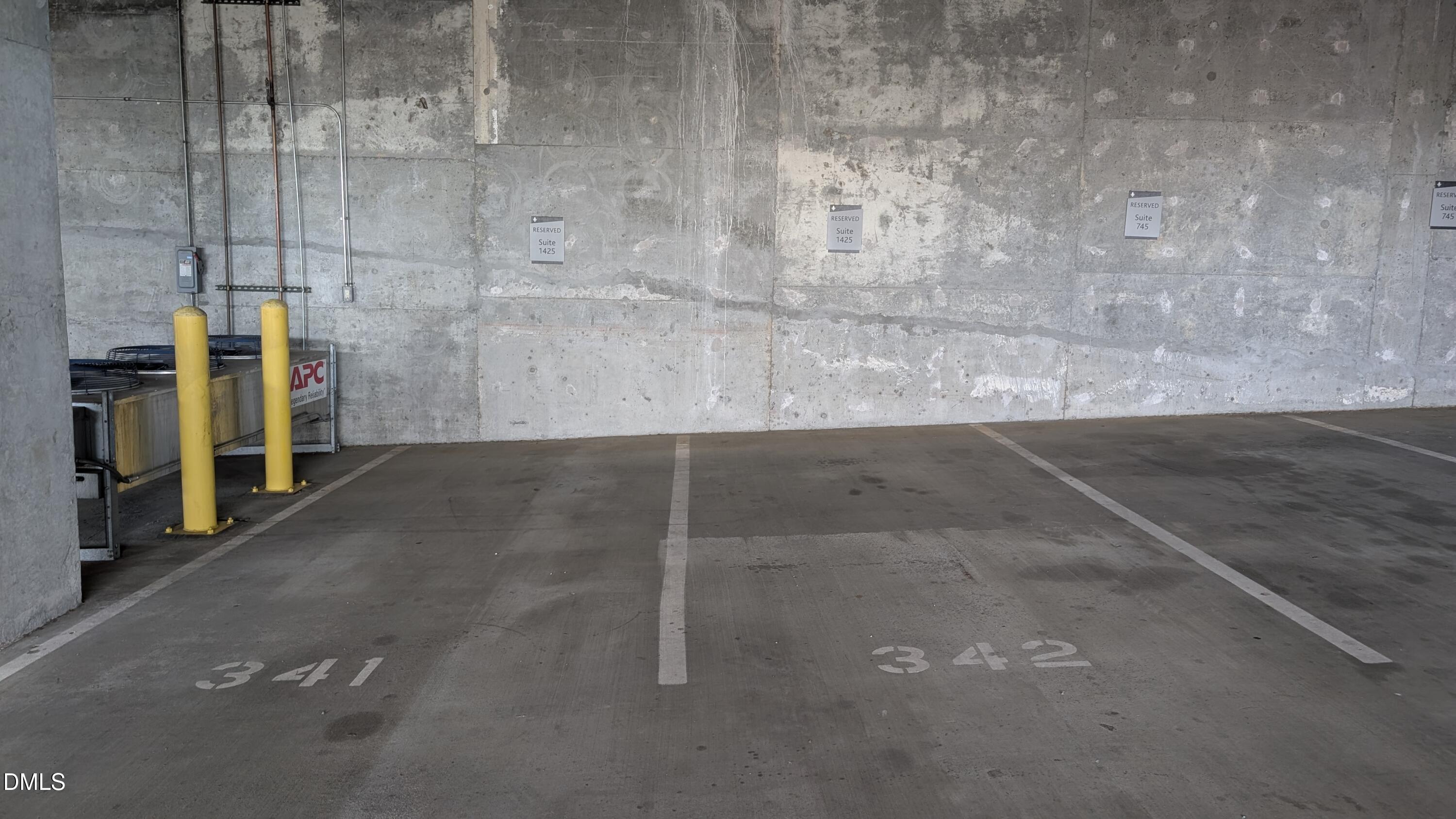 122 N Harrington Street