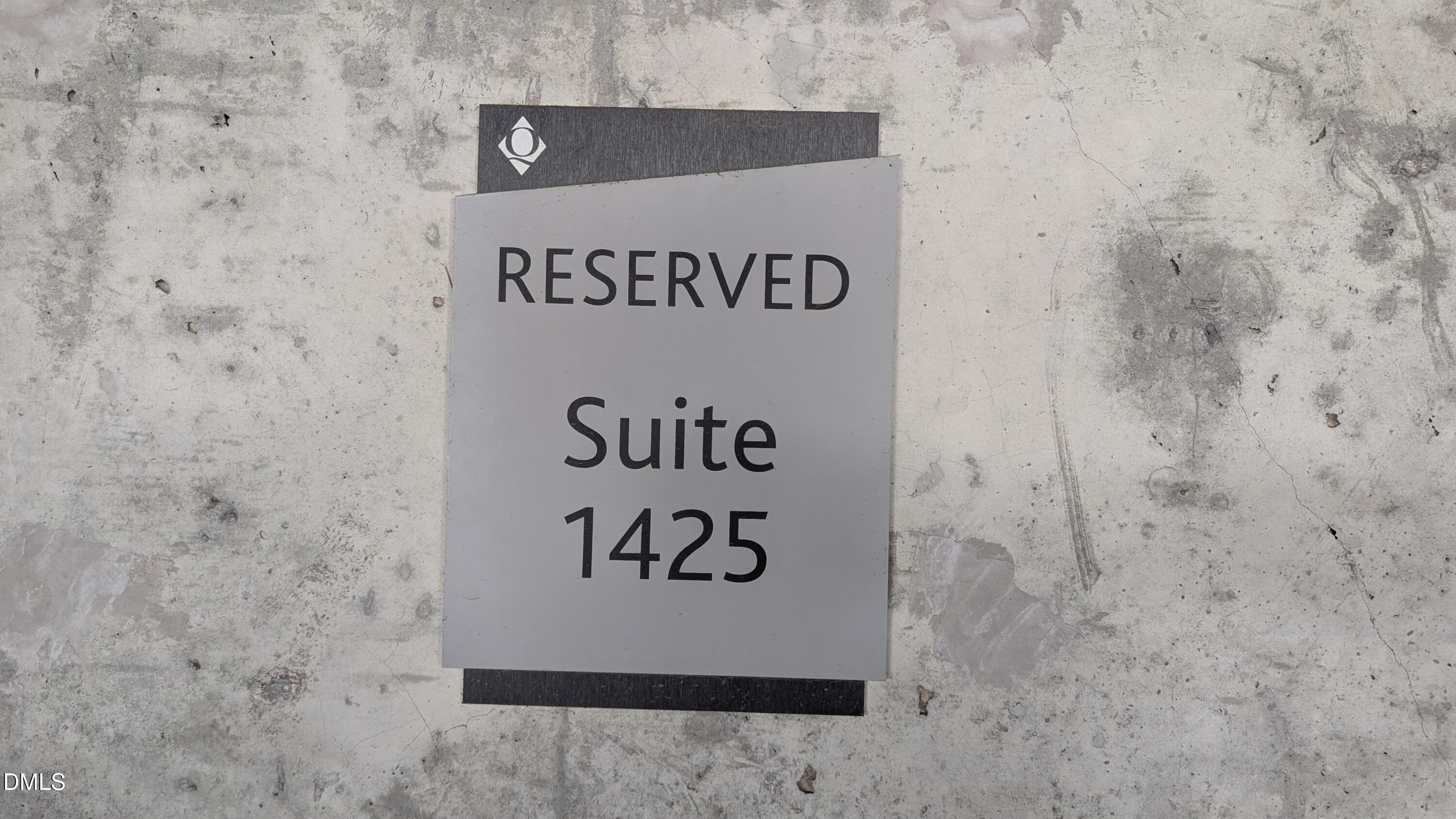 122 N Harrington Street