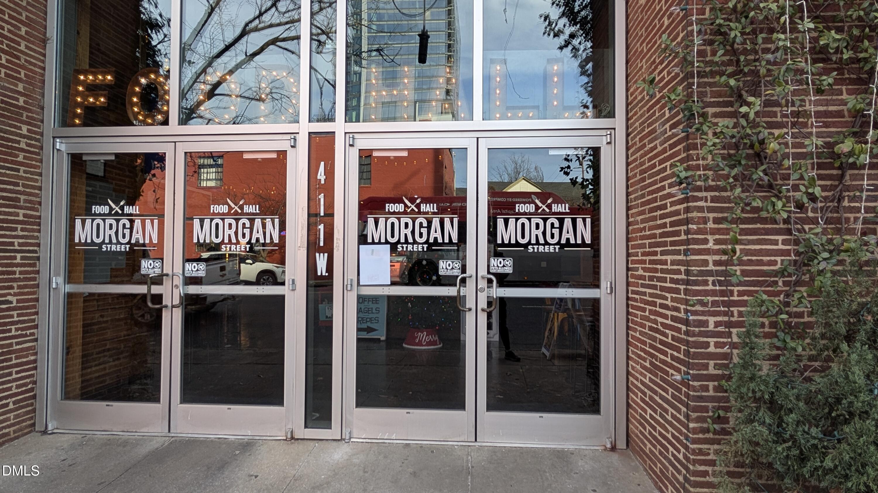 122 N Harrington Street