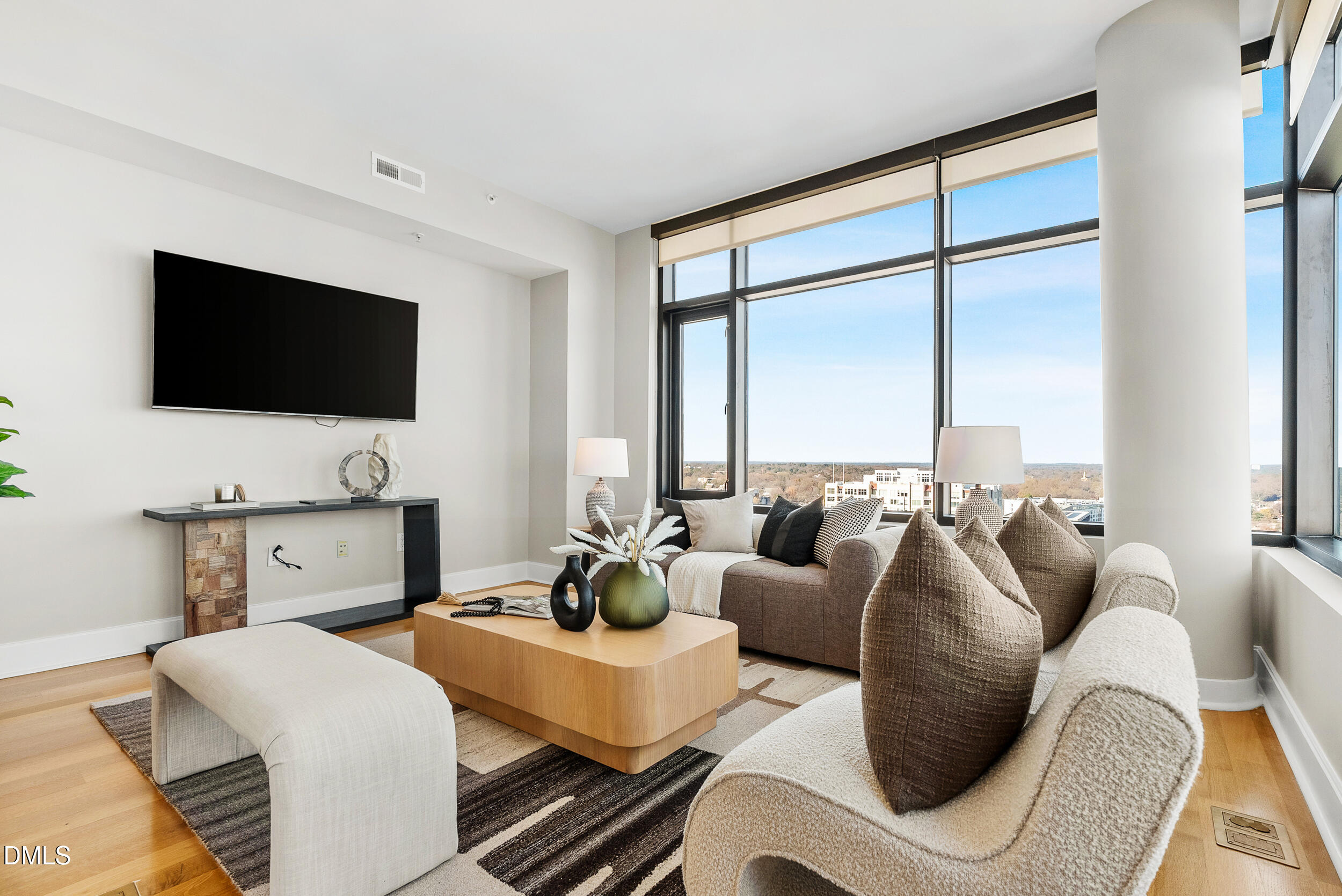 122 N Harrington Street