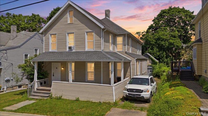 4 Lathrop Avenue