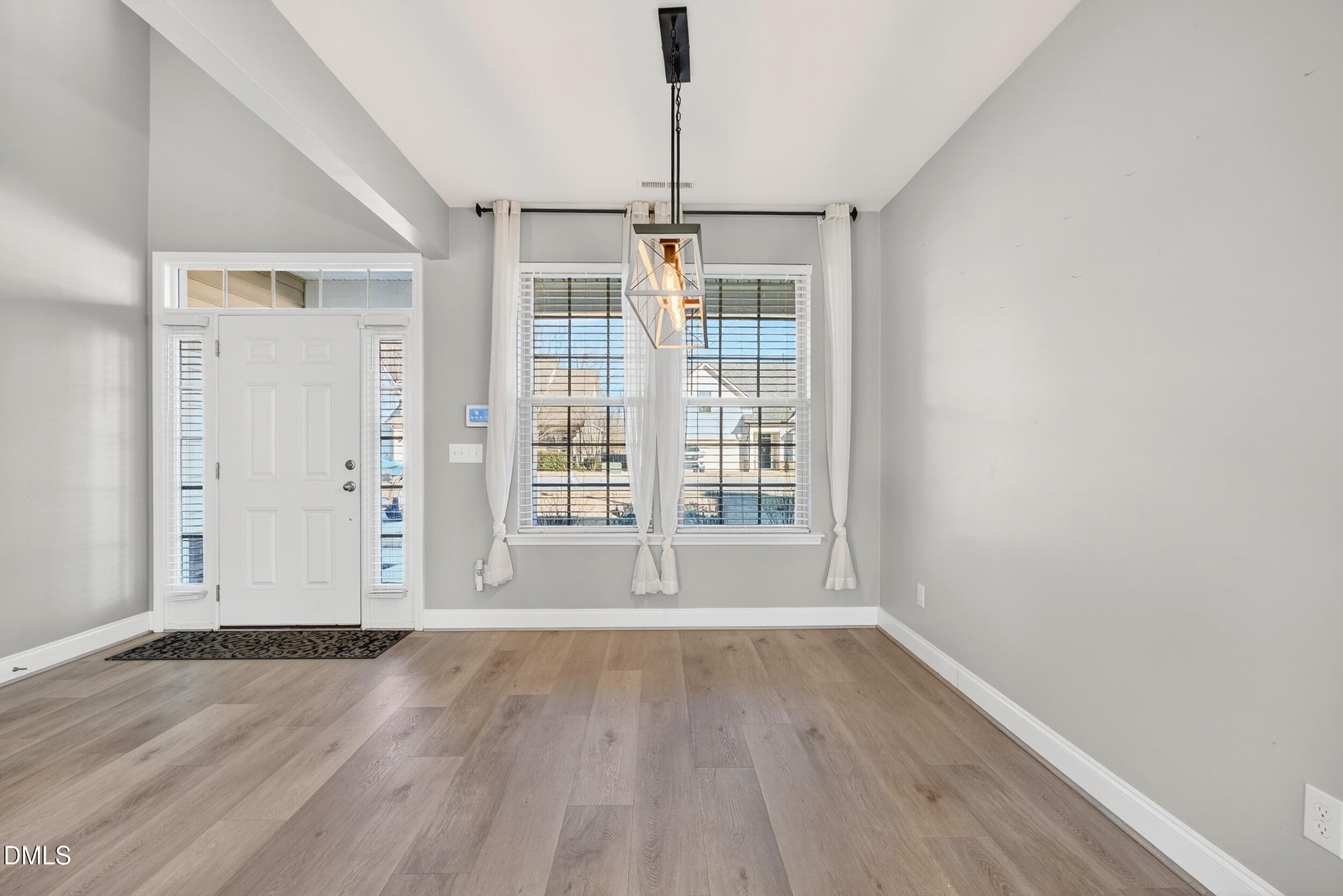 3325 Lacewing Drive