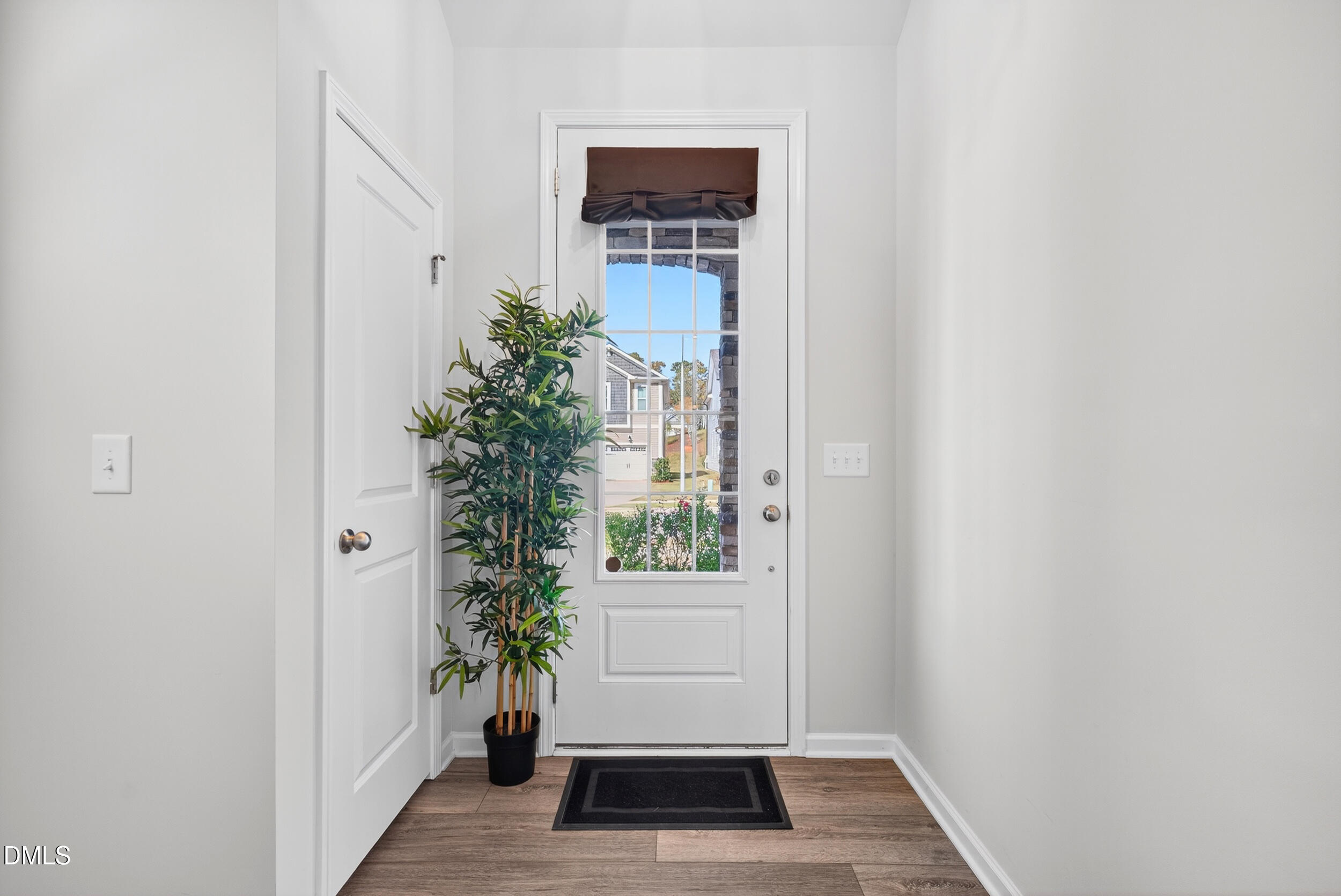 143 Umbrella Way