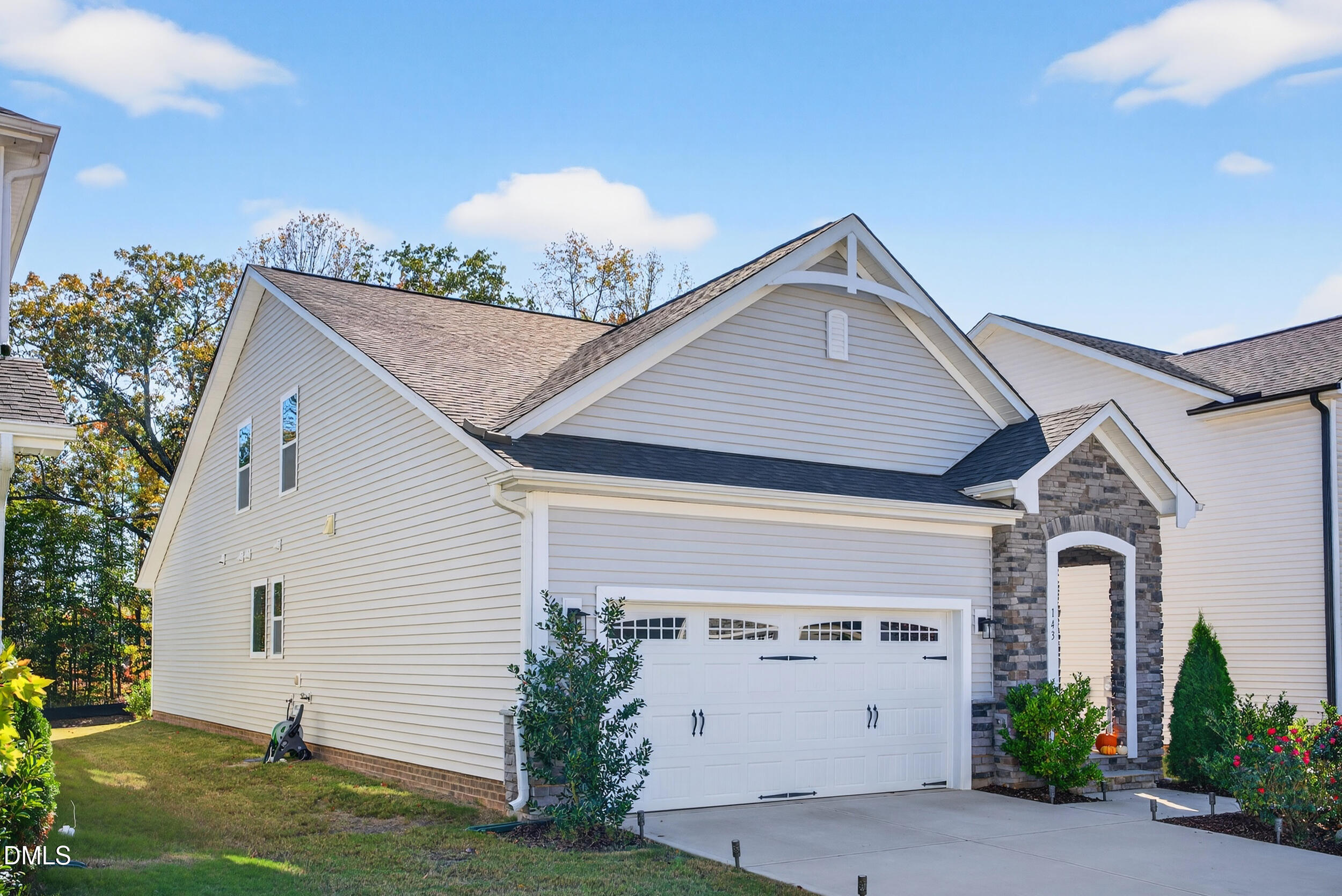 143 Umbrella Way