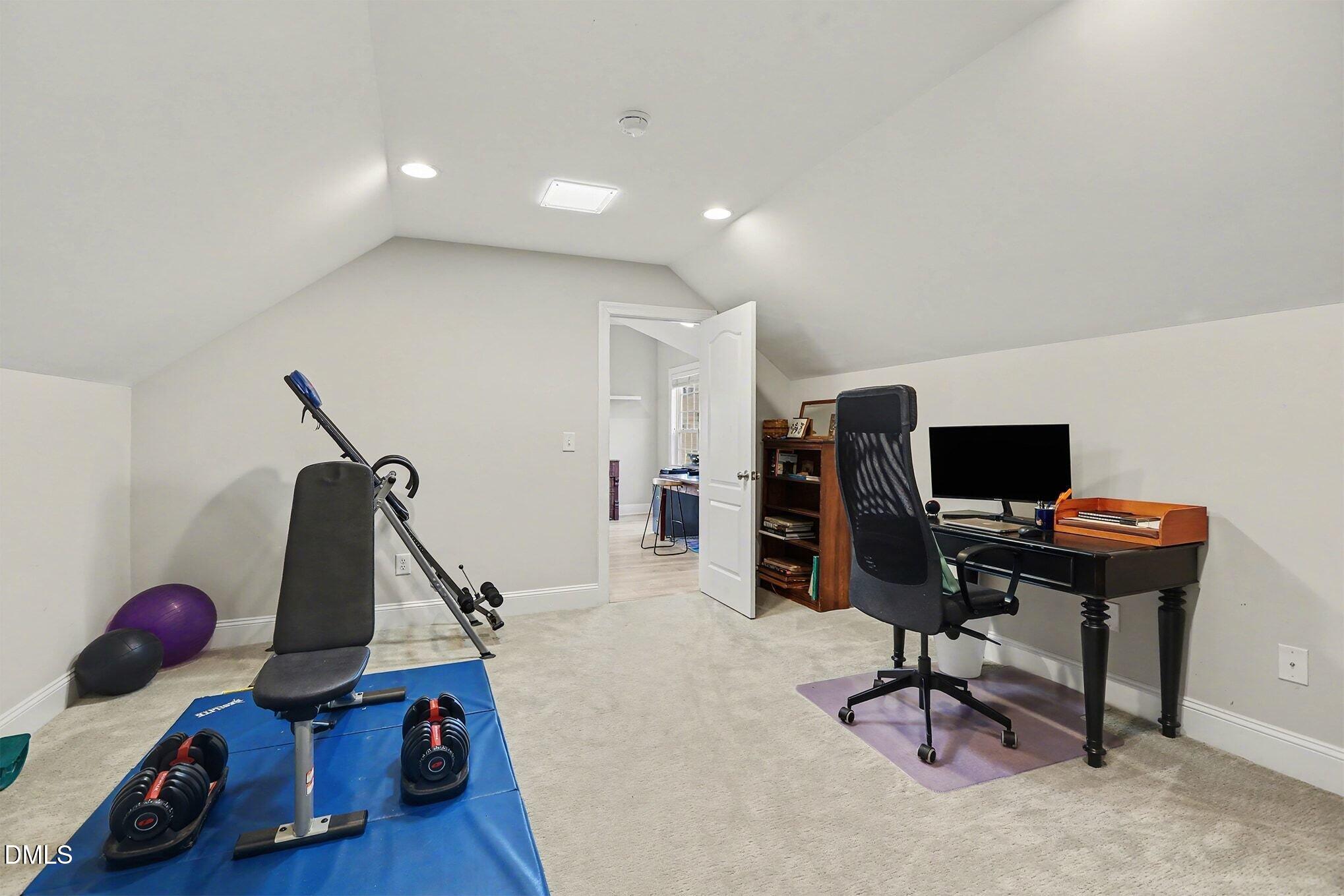 1213 N Blount Street