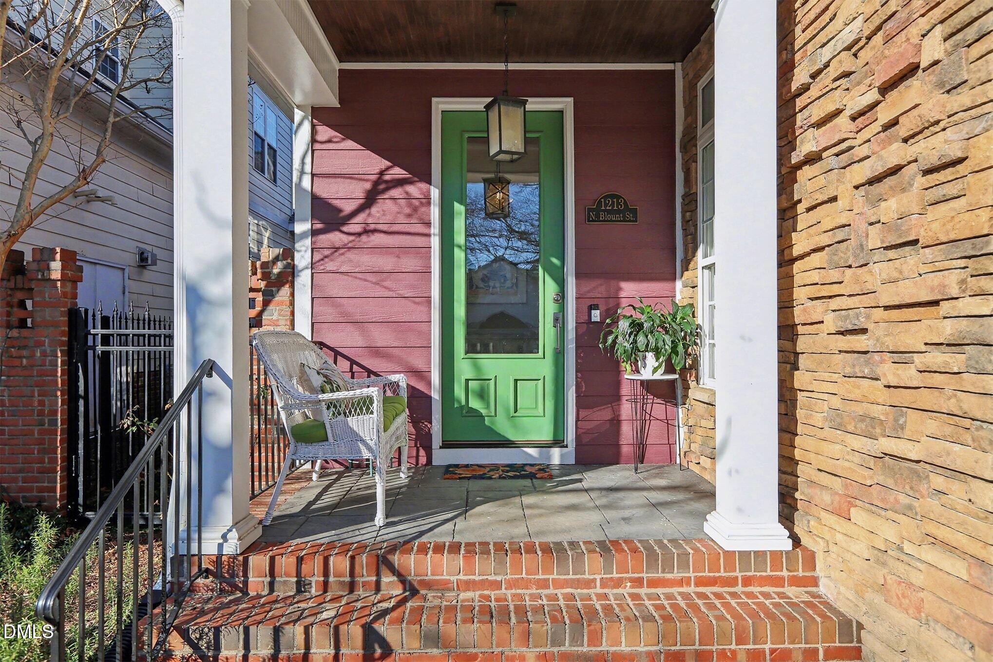 1213 N Blount Street