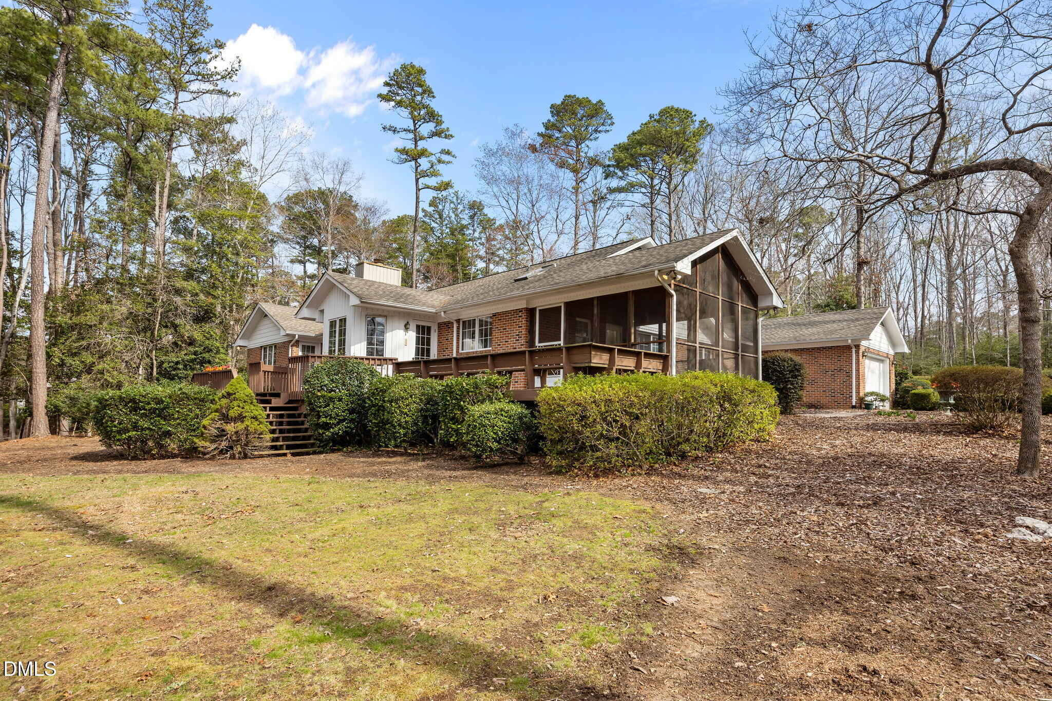 565 Chelsea Drive
