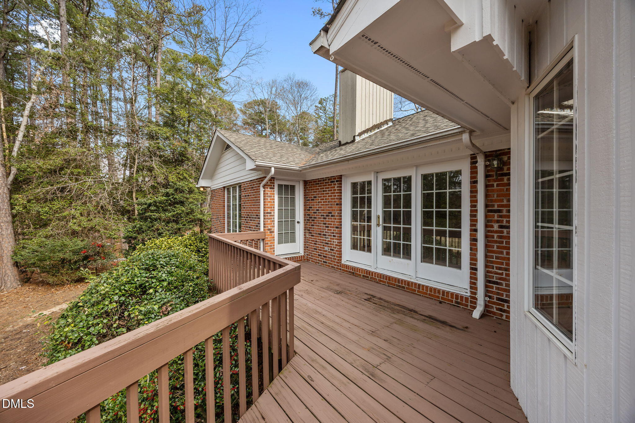 565 Chelsea Drive