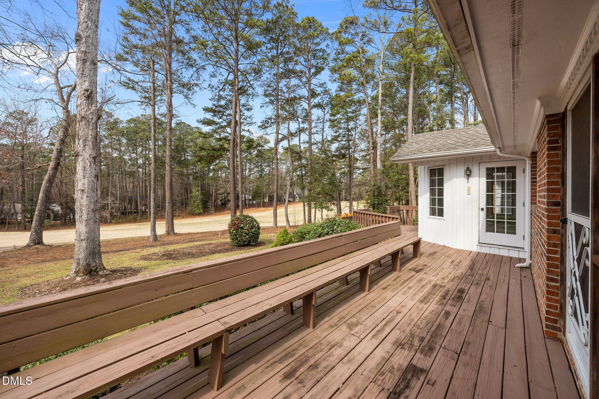 565 Chelsea Drive