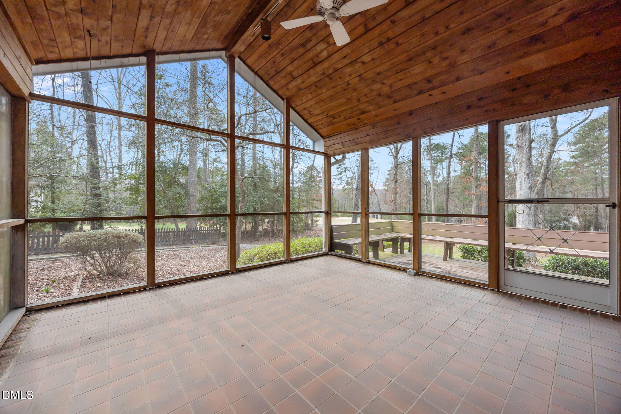 565 Chelsea Drive