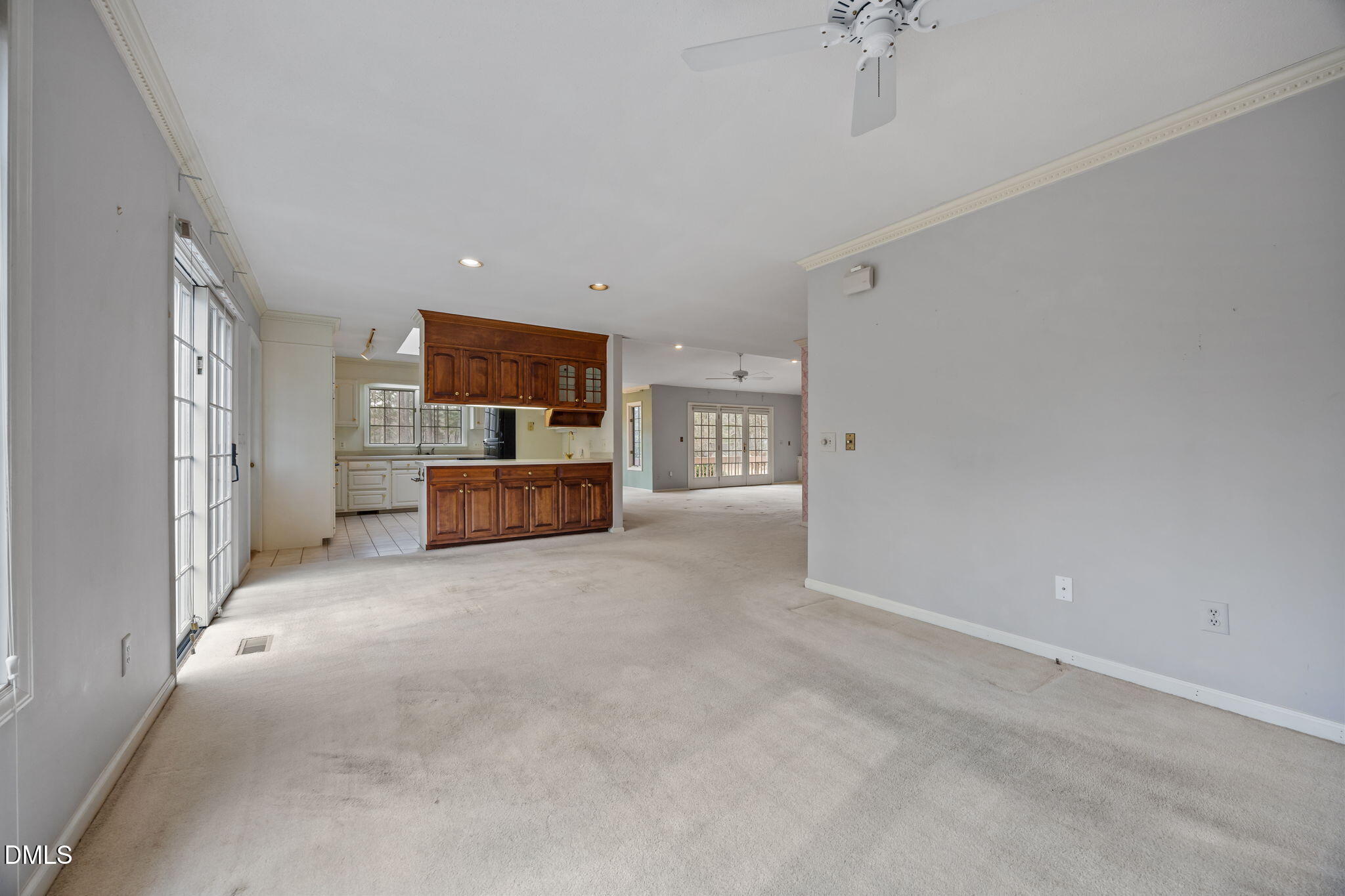 565 Chelsea Drive