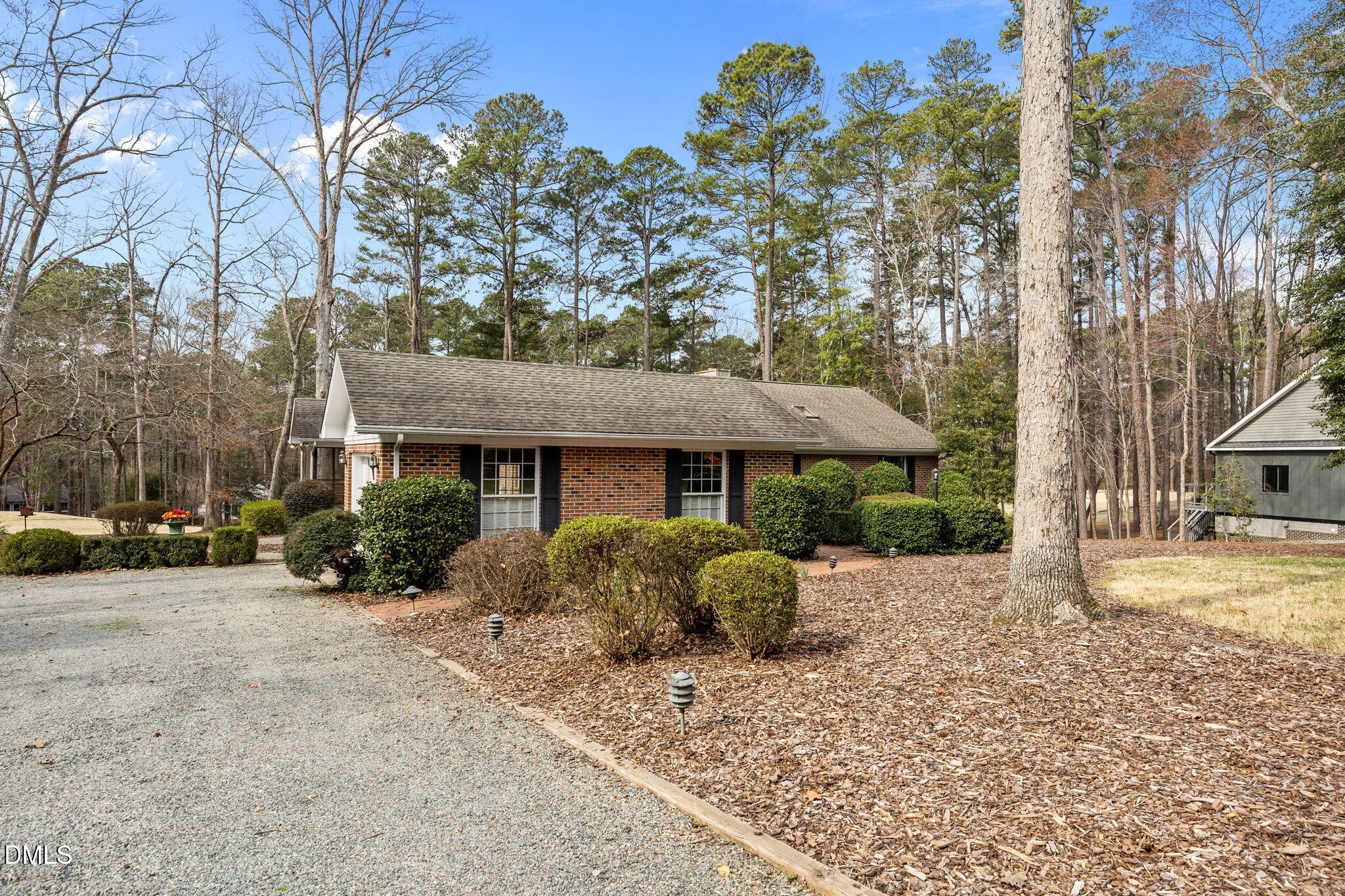 565 Chelsea Drive