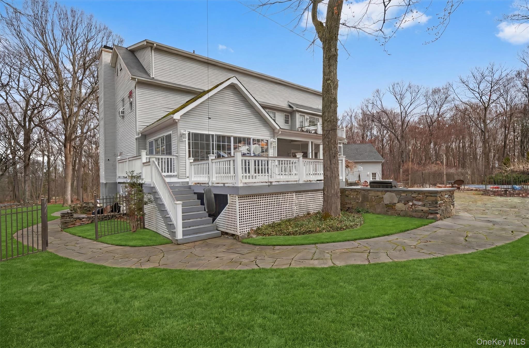 16 Sunset Ridge