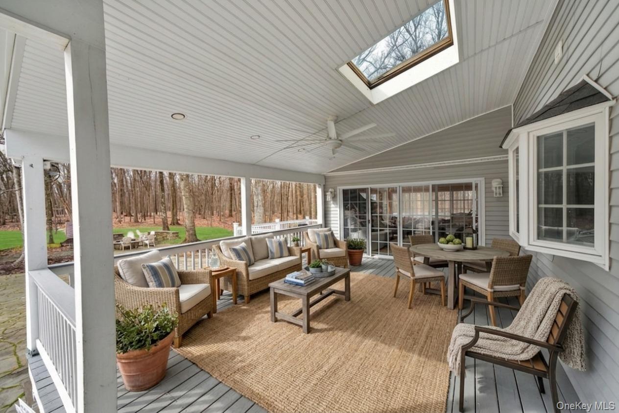 16 Sunset Ridge