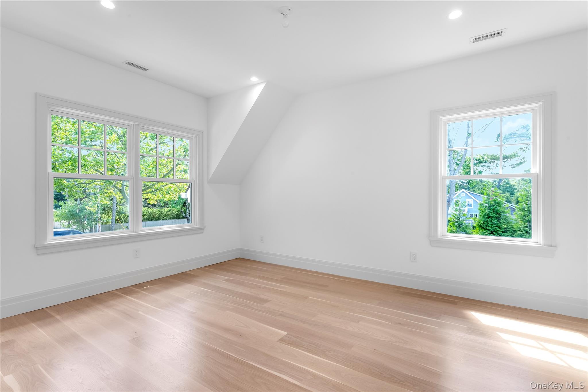 152 South Road