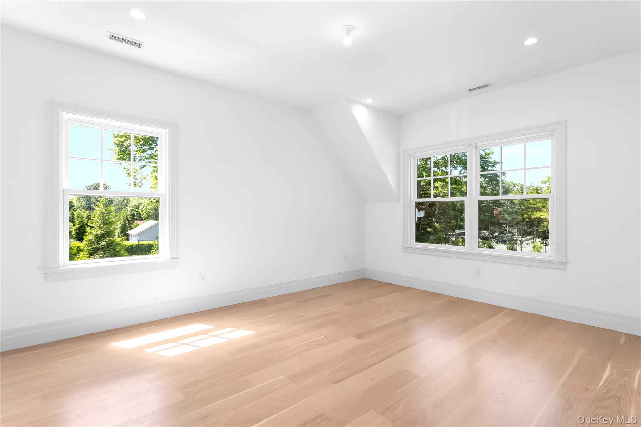 152 South Road