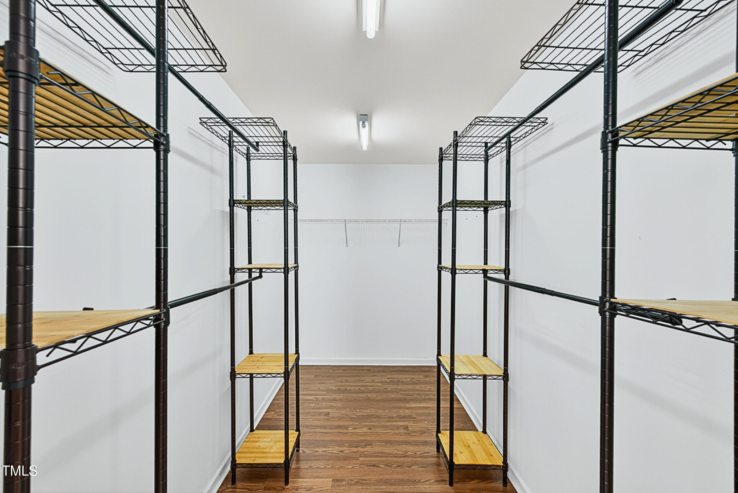 1124 Woodlands Creek Way