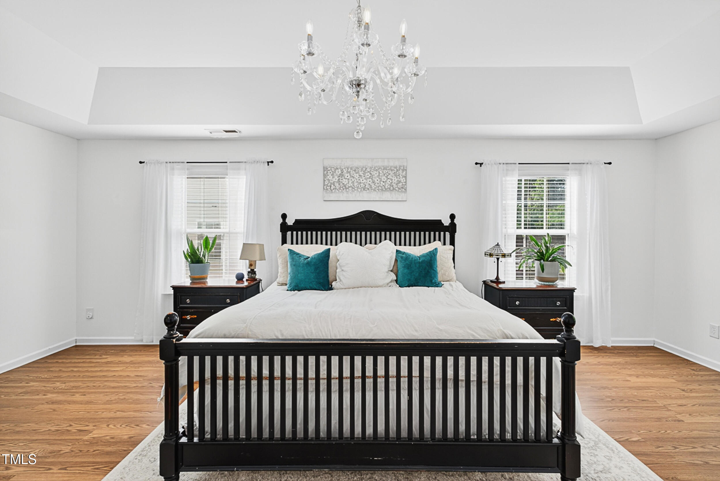 1124 Woodlands Creek Way