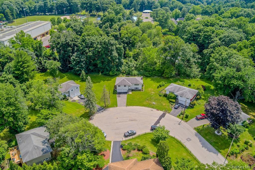 8 Duers Court
