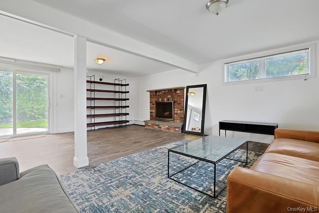 8 Duers Court
