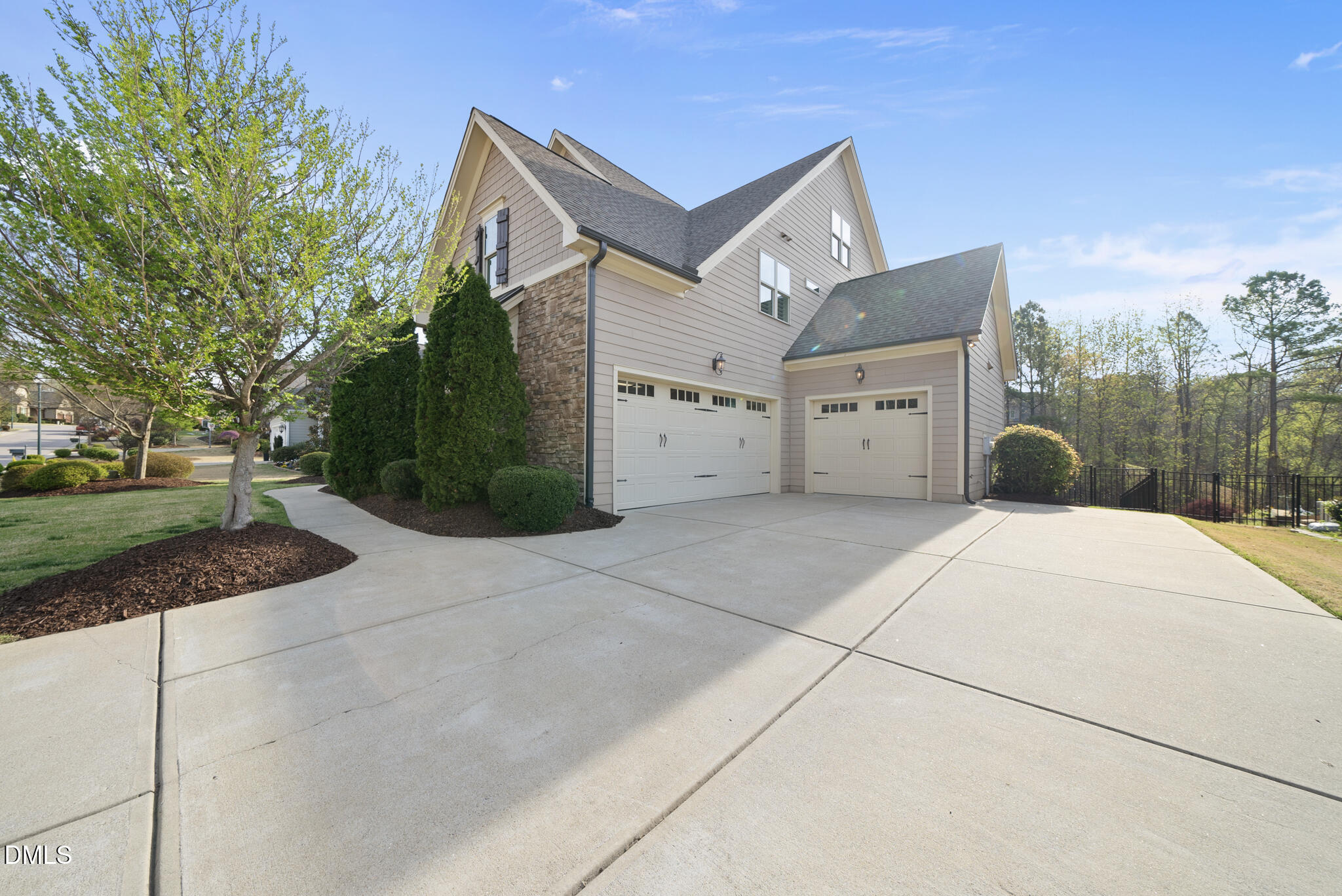 5716 Lord Granville Way