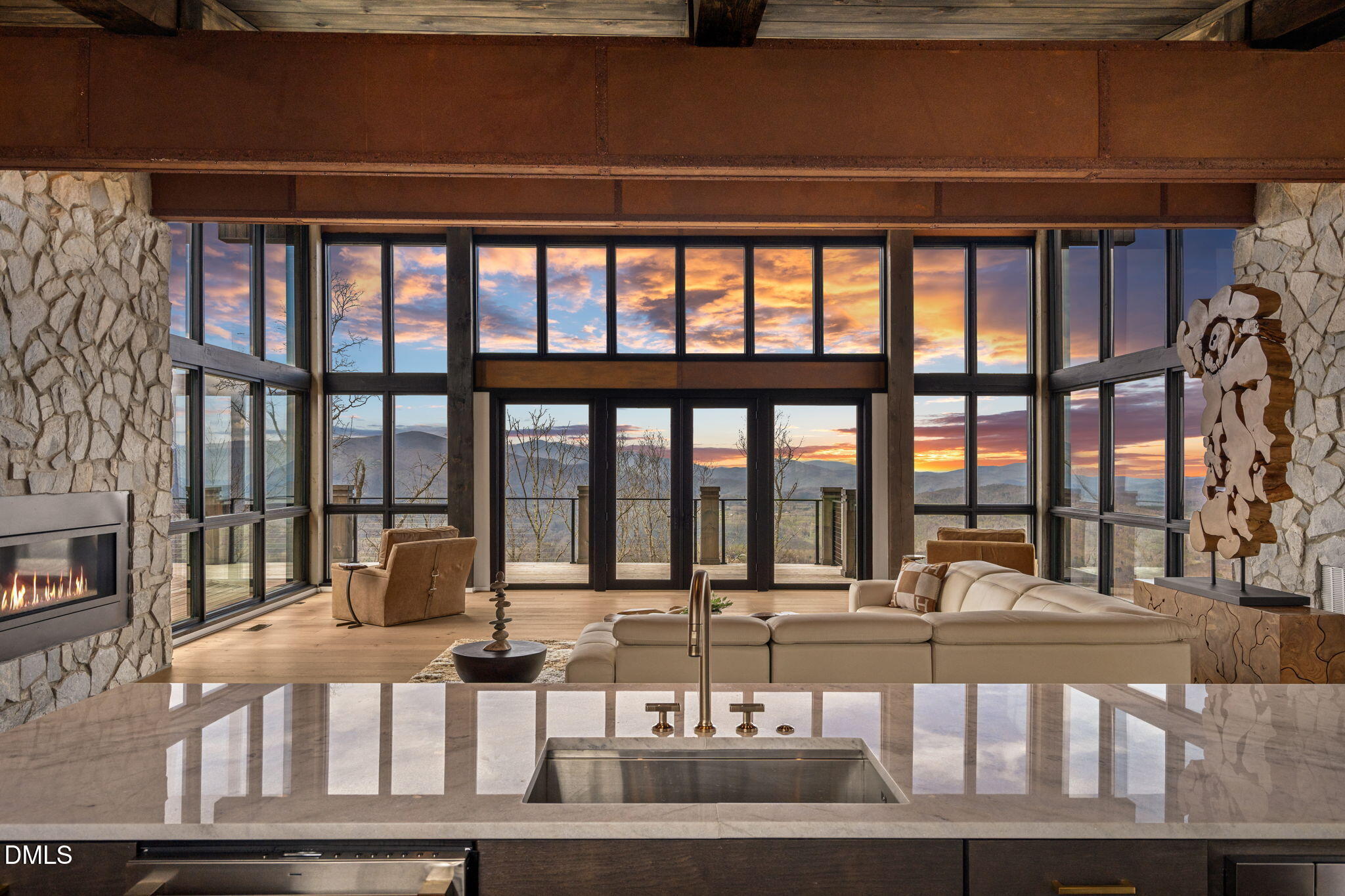 404 Silver Eagle Trail